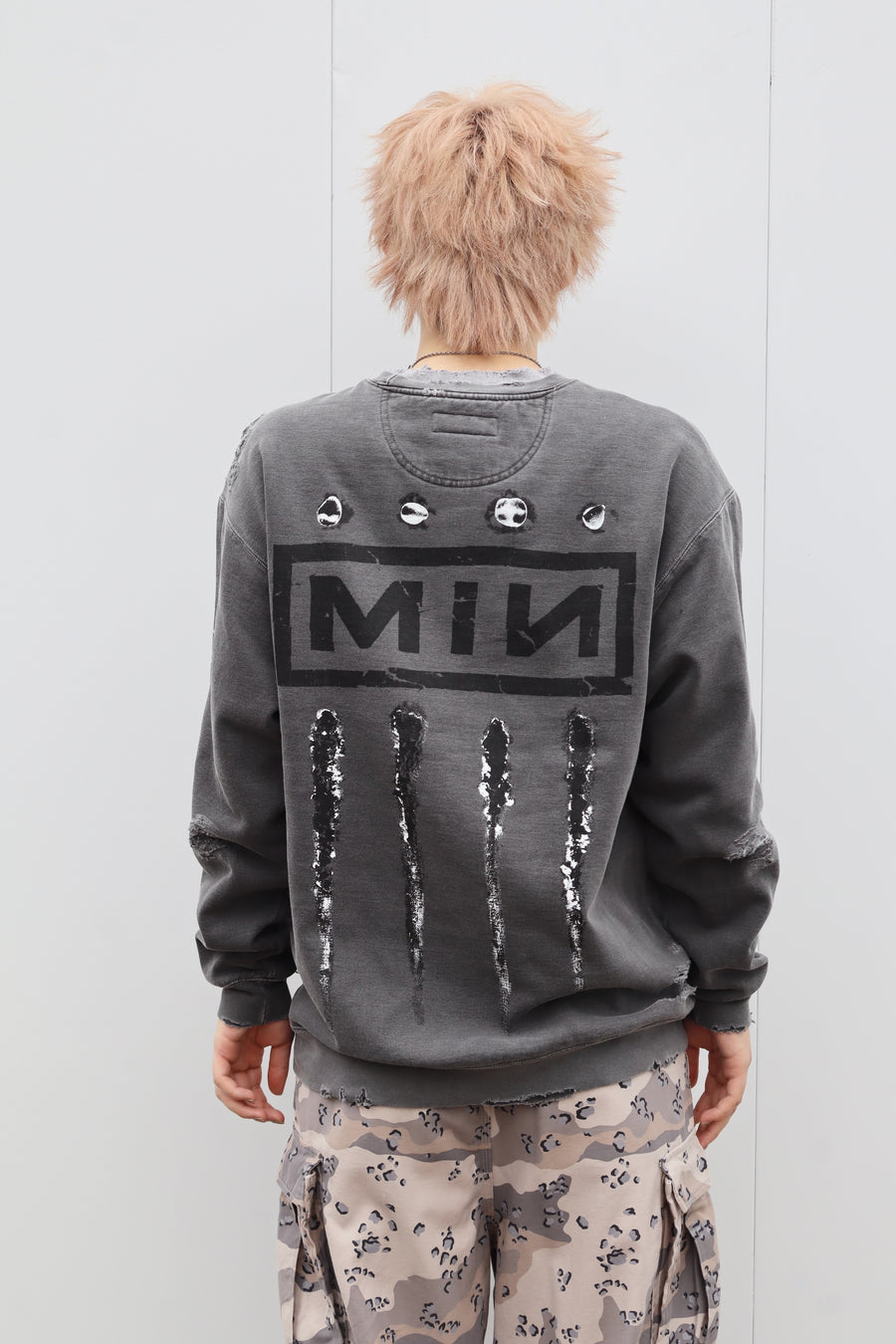 MINUS(マイナス)のBOOTLEG CREW SWEAT(BLACK SHINE)With DAMMGED