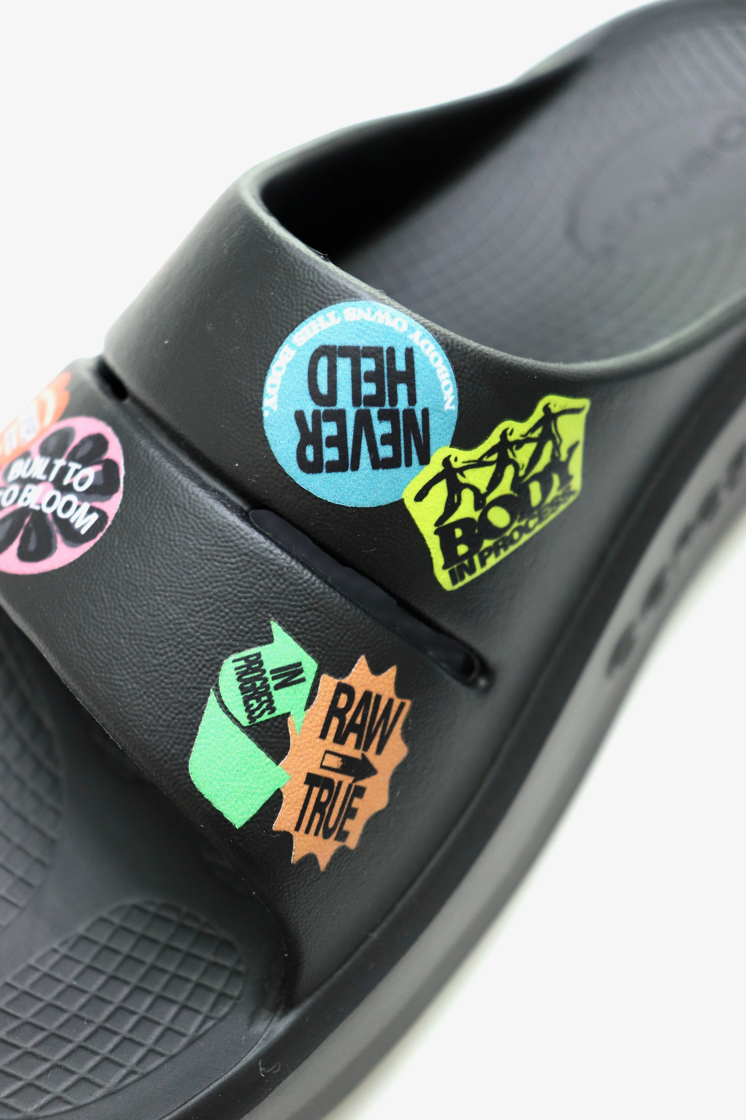 PERVERZE(パーバーズ)のOOFOS PERVERZE Sticker OOmega OOahhの通販