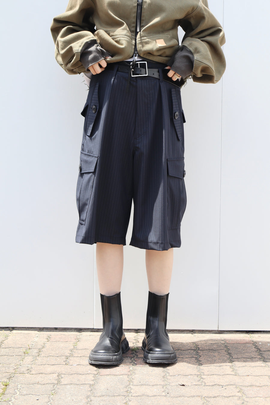 Laid.B(レイドビー)のRelax Banker's Cargo Navy(パンツ)の通販
