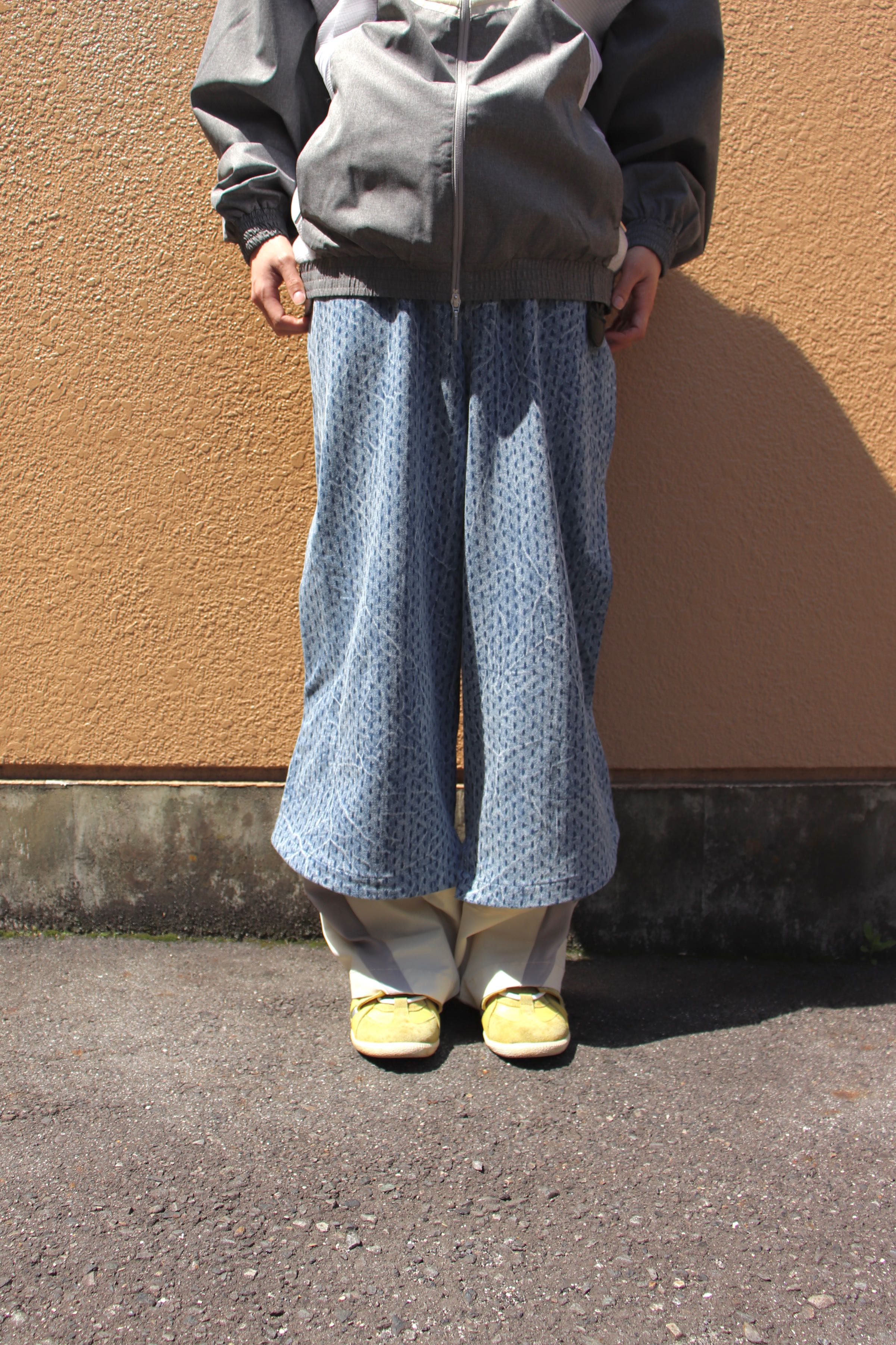 NAMESAKE(ネイムセイク)のPRINCE CRINKLE WASH TRACK JEANS CYBER BLUE