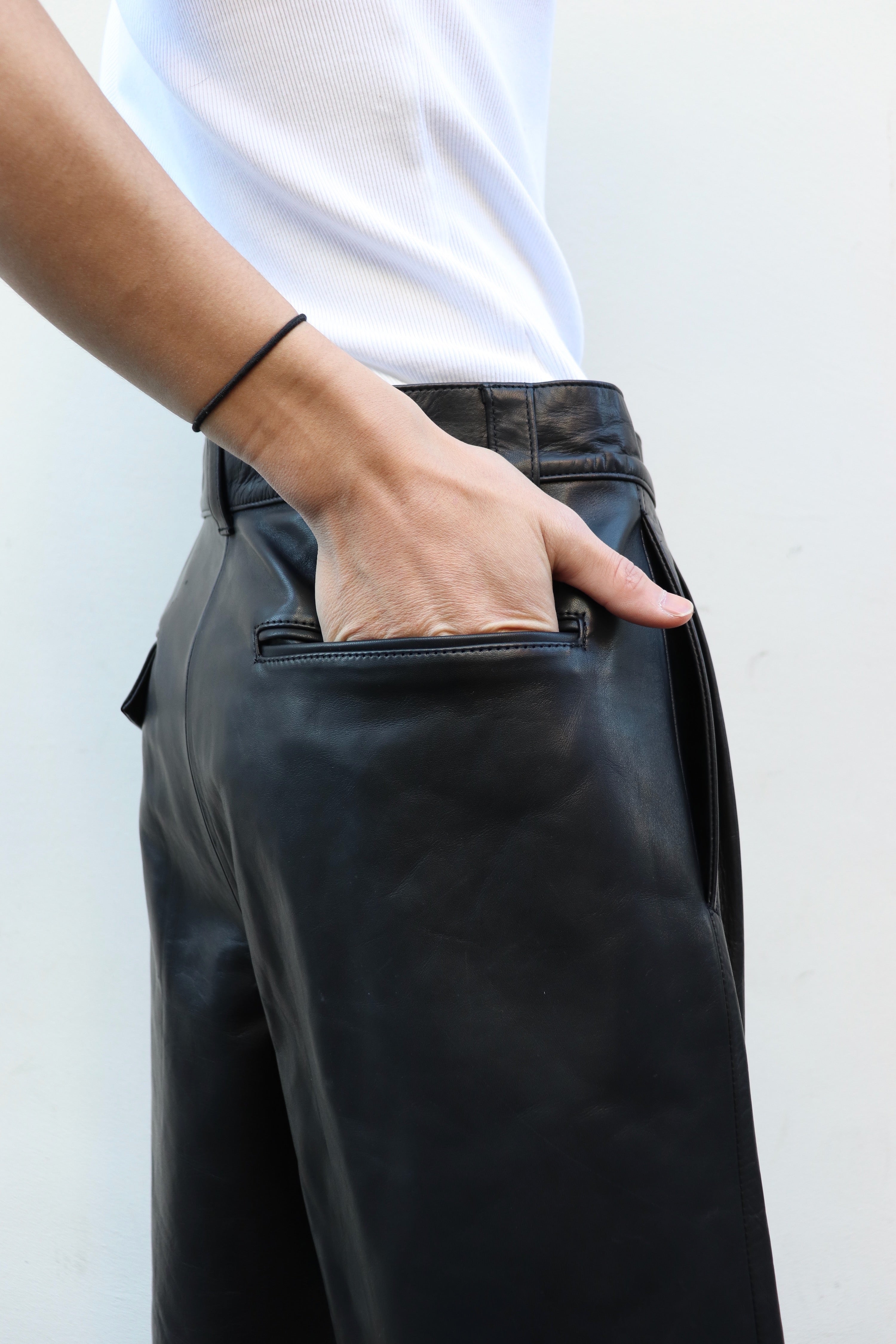 LITTLEBIG(リトルビッグ)のLeather Short Pantsの通販｜PALETTE art