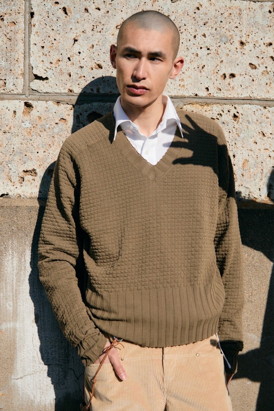 RIKU UMEHARA  WAFFLE V NECK KNIT PULLOVER(KHAKI)