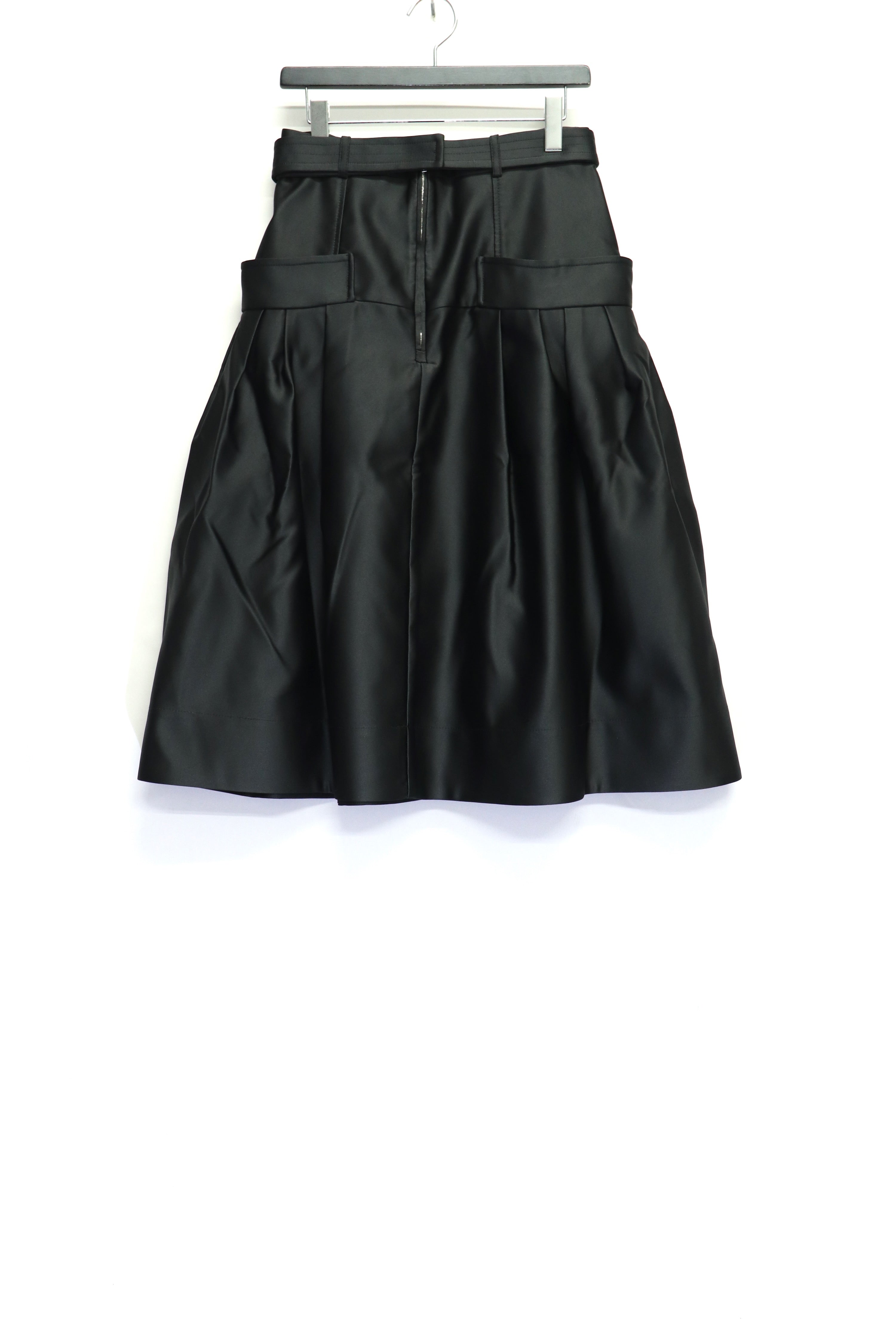 GANNI(ガニー)のDuchesse Satin Knee Length Skirtの通販｜PALETTE art