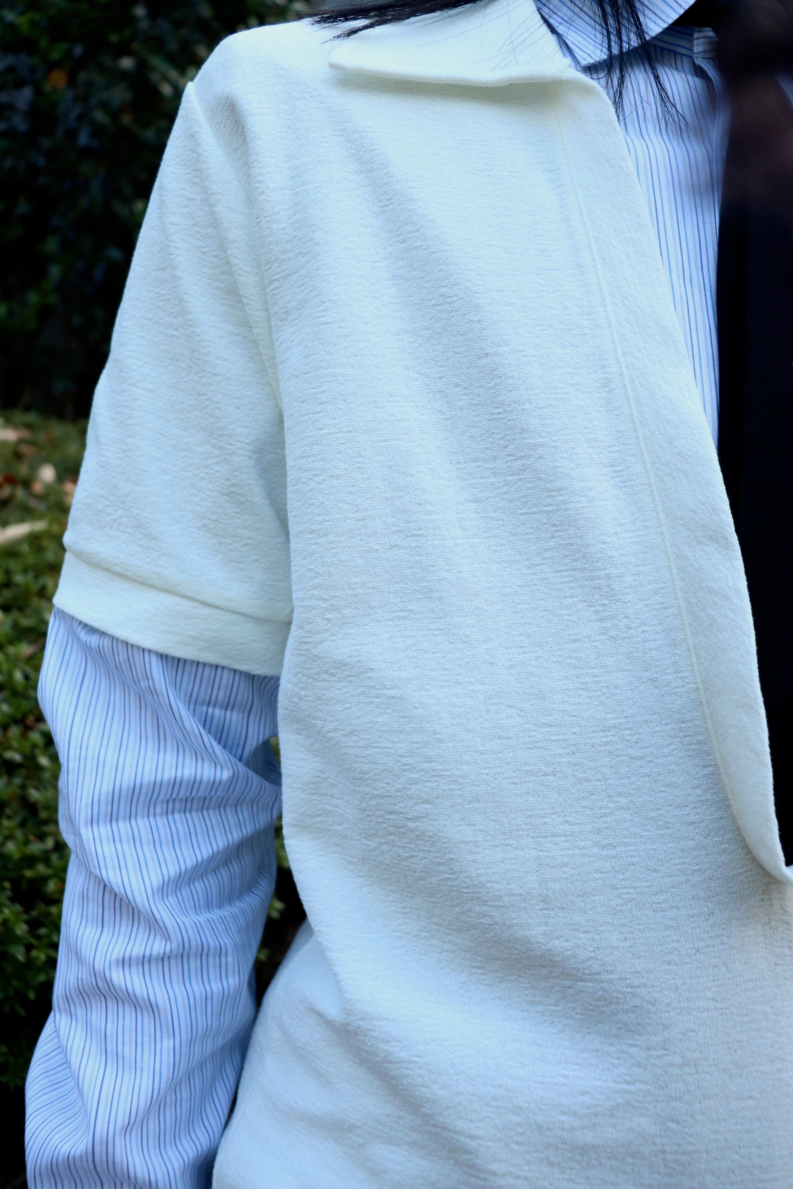 SOSHIOTSUKI(ソウシオオツキ)のDRY COTTON SKIPPER SHIRT WHITEの通販