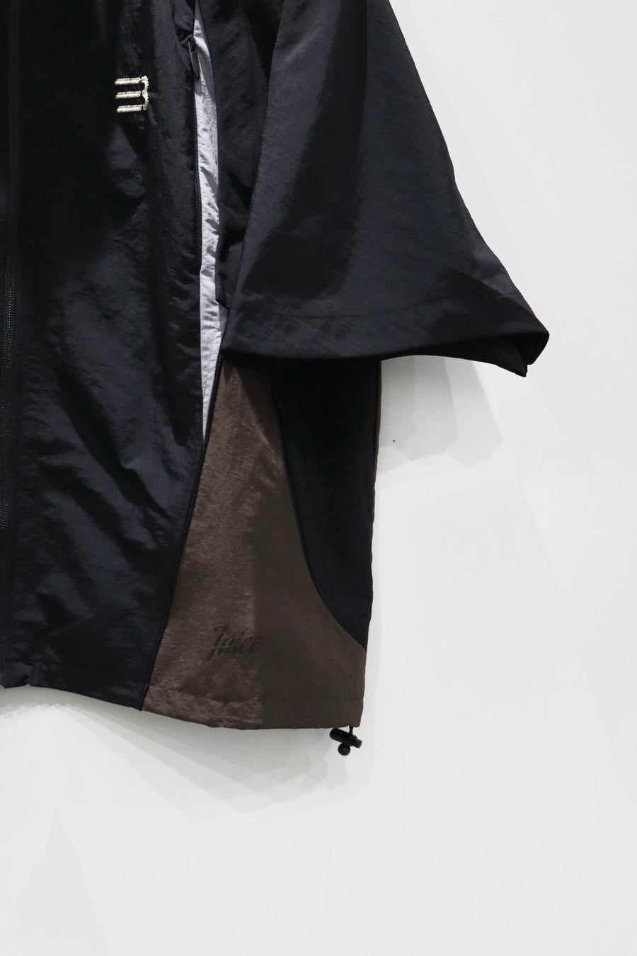 NAMESAKE  MECHALLE SS TRACK TOP