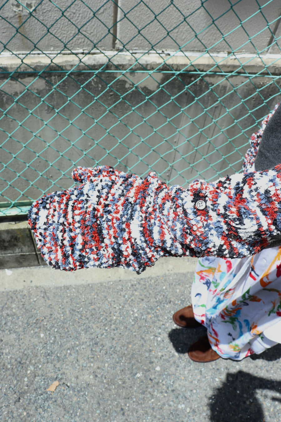 SHINYAKOZUKA  MASCOT HANDS CARDI(CHARCOAL)