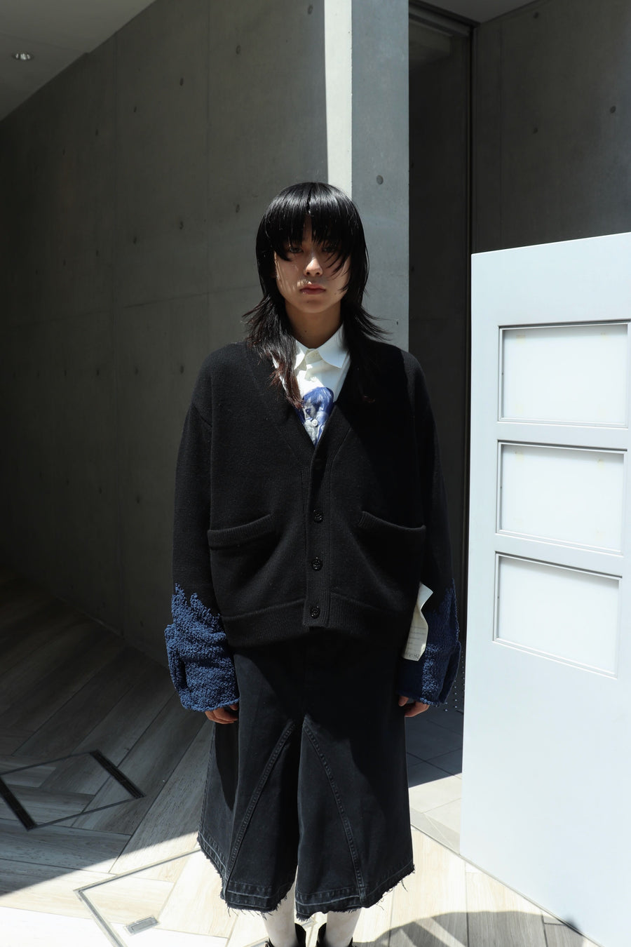 SHINYAKOZUKA  MASCOT HANDS CARDI(DAWN BLACK)