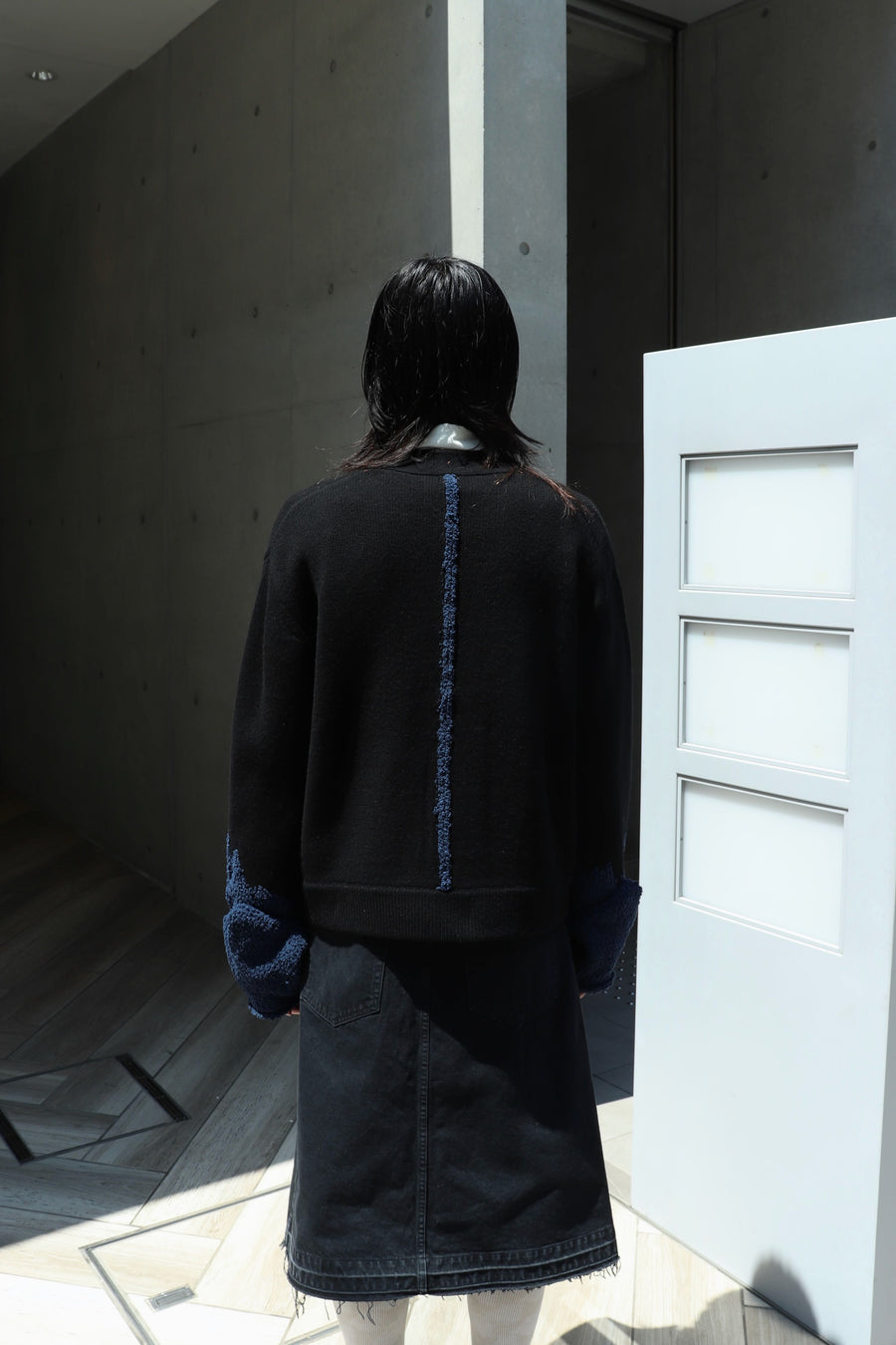 SHINYAKOZUKA  MASCOT HANDS CARDI(DAWN BLACK)