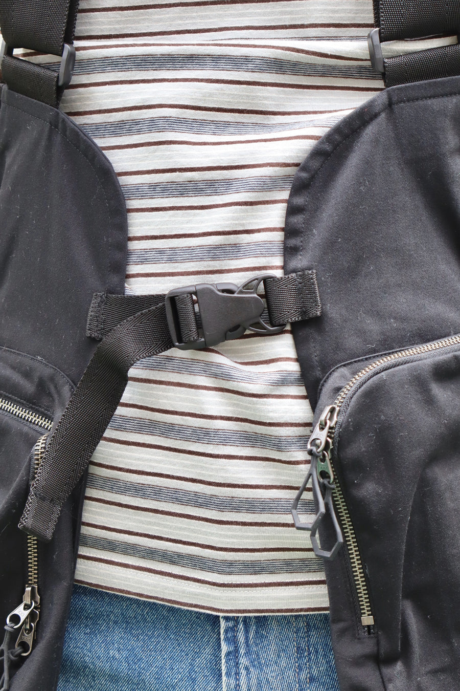 Urig  BI FABRIC GAME VEST(BLACK BROWN)