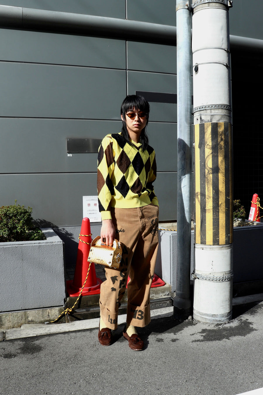 MASU  REVERSED ARGYLE SWEATER(YELLOW)