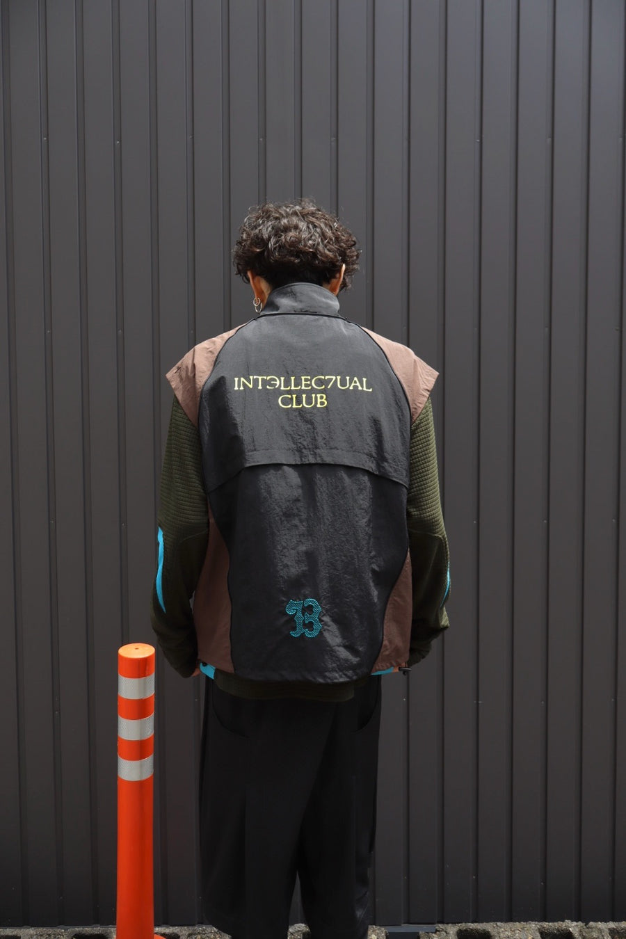 NAMESAKE  MECHALLE SS TRACK TOP