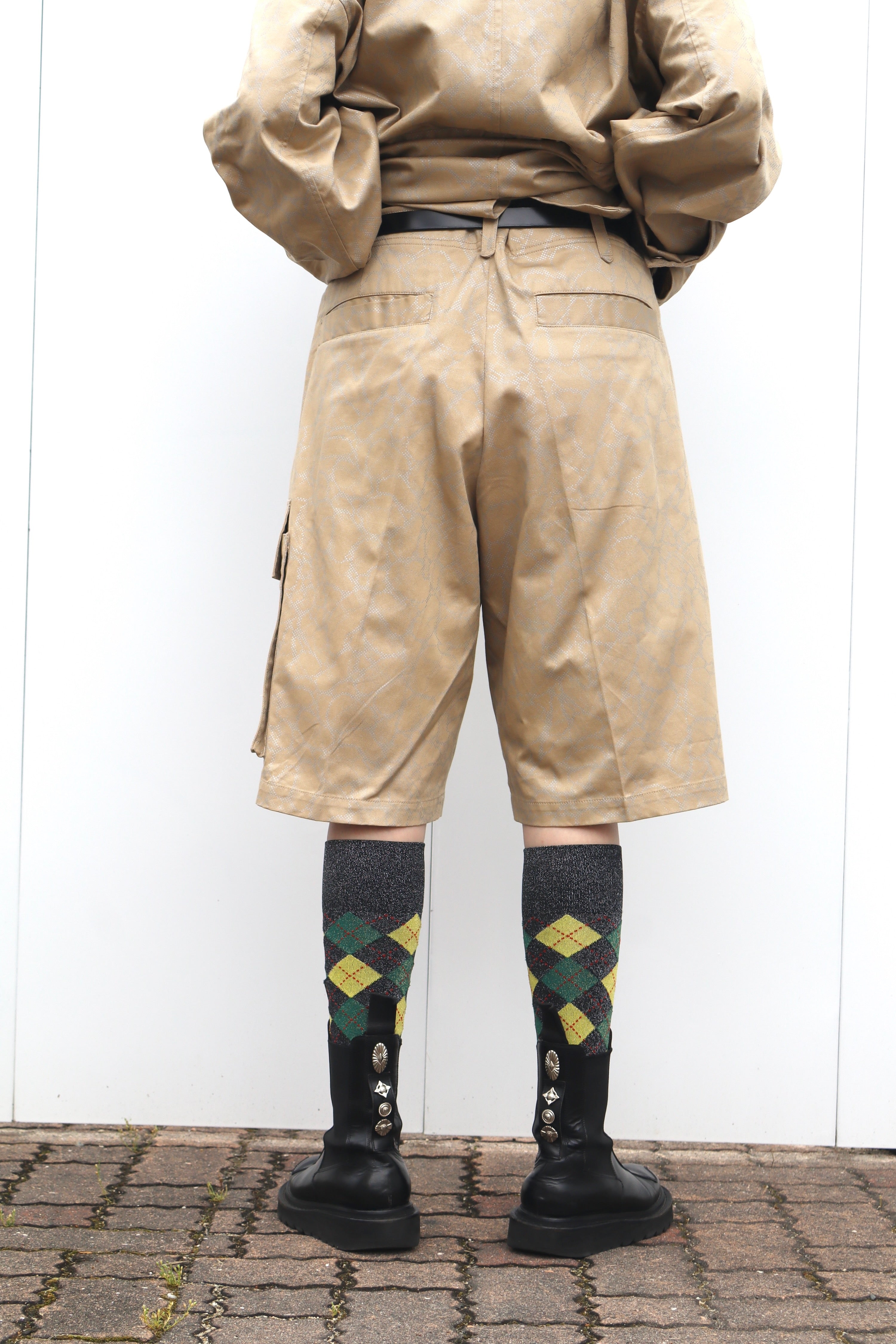 Laid.B(レイドビー)のWithdraw From The Field Pants Sand Beigeの通販