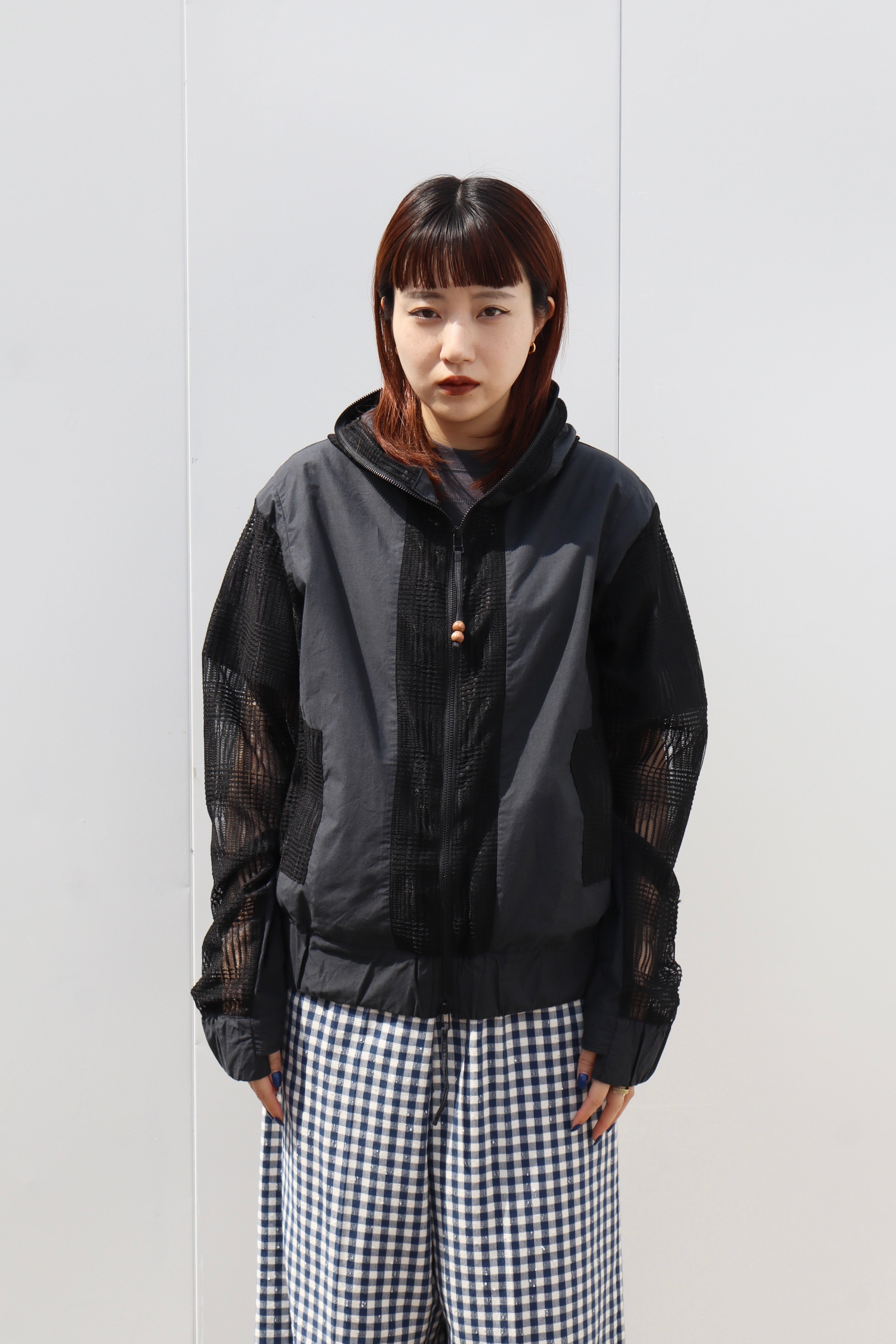 トップス JIAN YE LACE MONSTER HOOD jianye JIAN YE(ジェンイェ)のLACE MONSTER HOOD BLACK(フーディー)の通販
