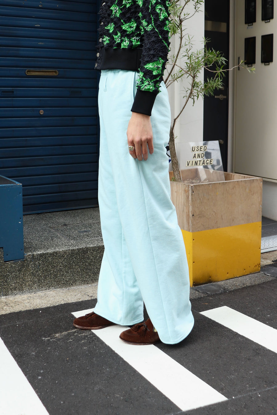 MASU  WIDE SWEAT PANTS(SAX)