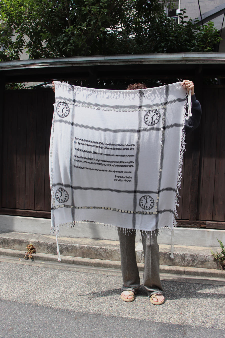BED J.W. FORD(ベッドフォード)のHand Embroidery Scarf WHITEの通販 