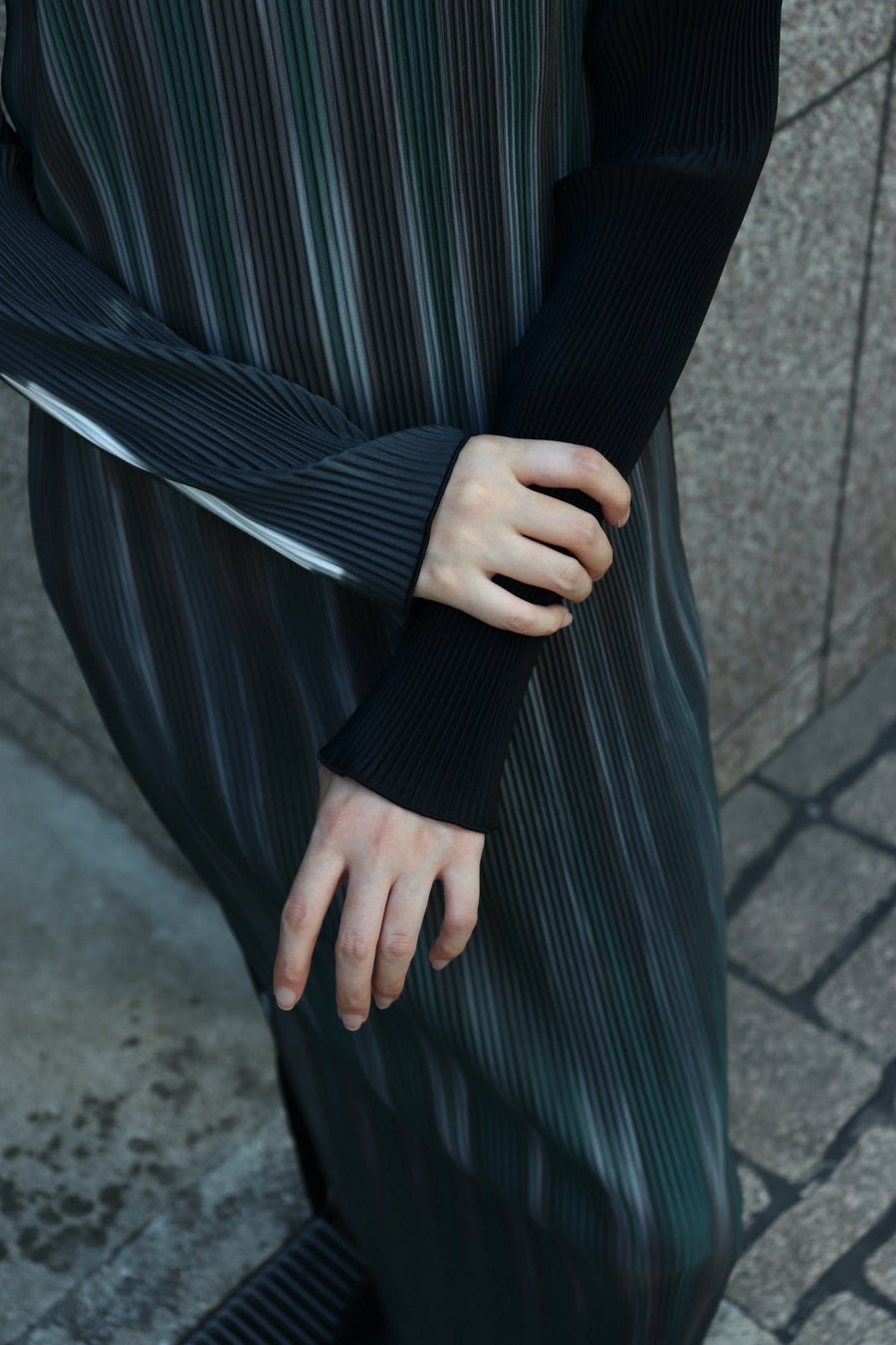 kotohayokozawa  GRAPHIC DRESS(BLACK)