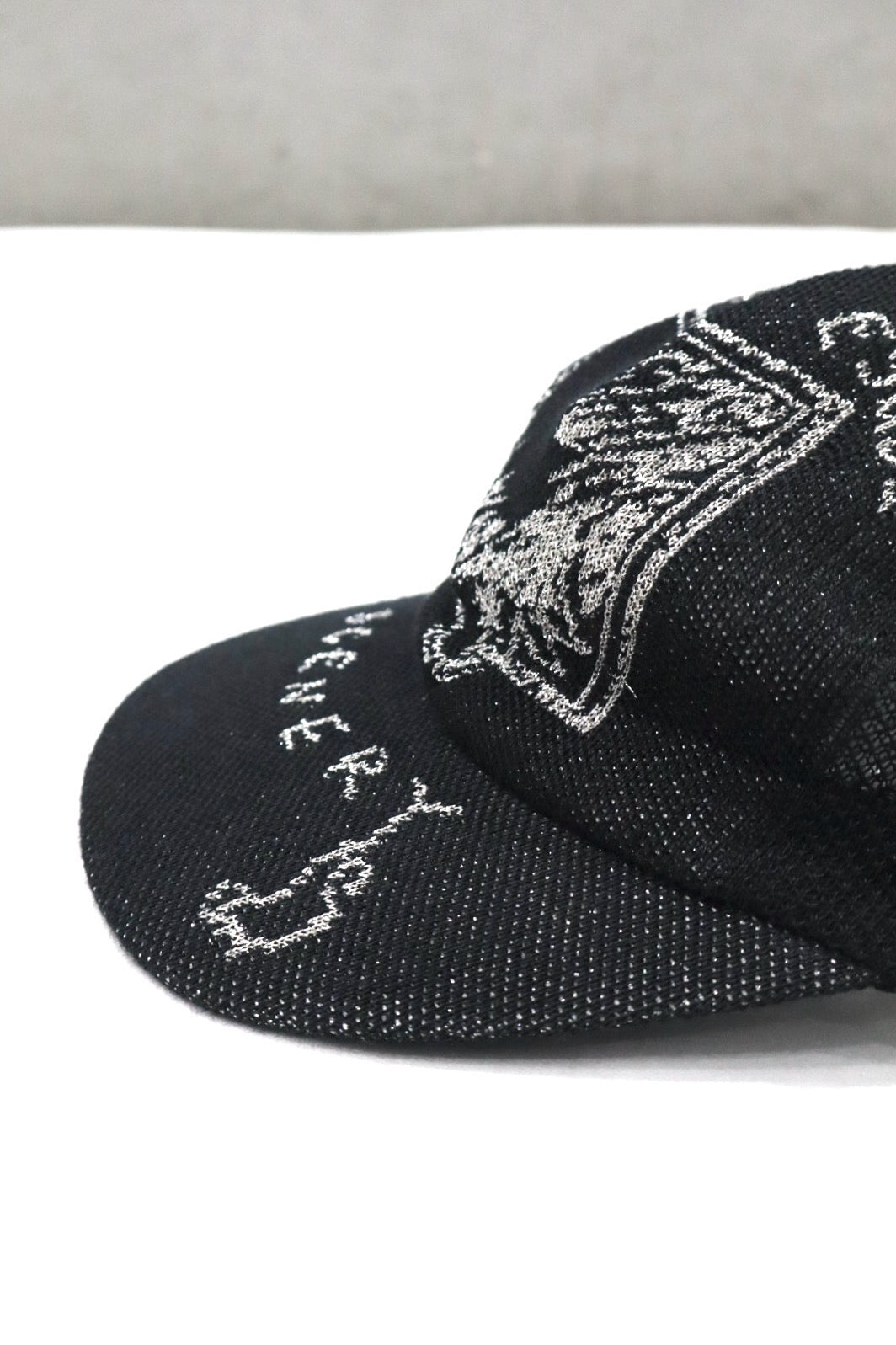 Colour Less Cap SHINYAKOZUKA(シンヤコヅカ)のELUSIVE KNIT CAP WITH KIJIMA TAKAYUKI COLOURLESS ...