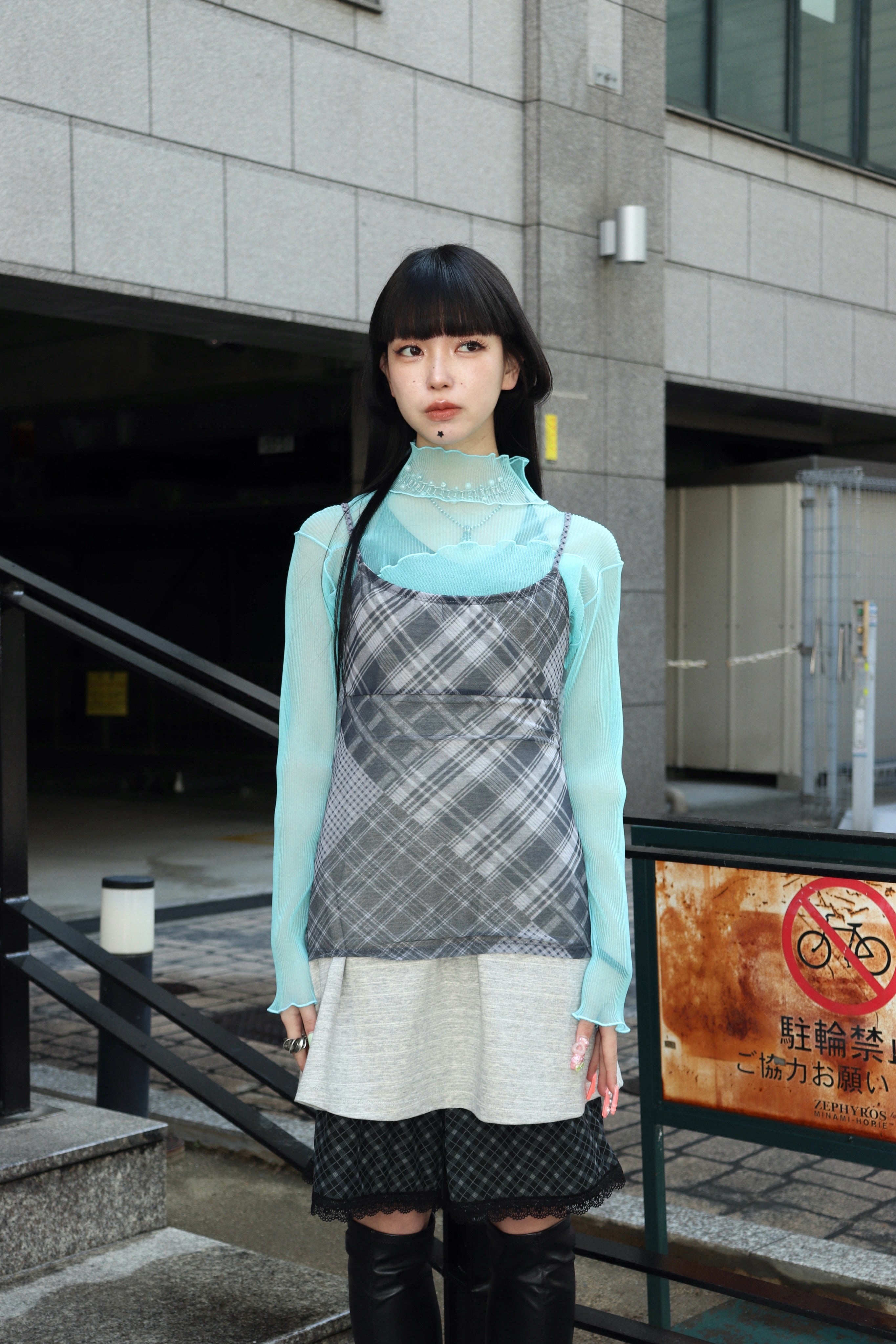 PERVERZE(パーバーズ)のLayering Camisole GRAYの通販｜PALETTE art