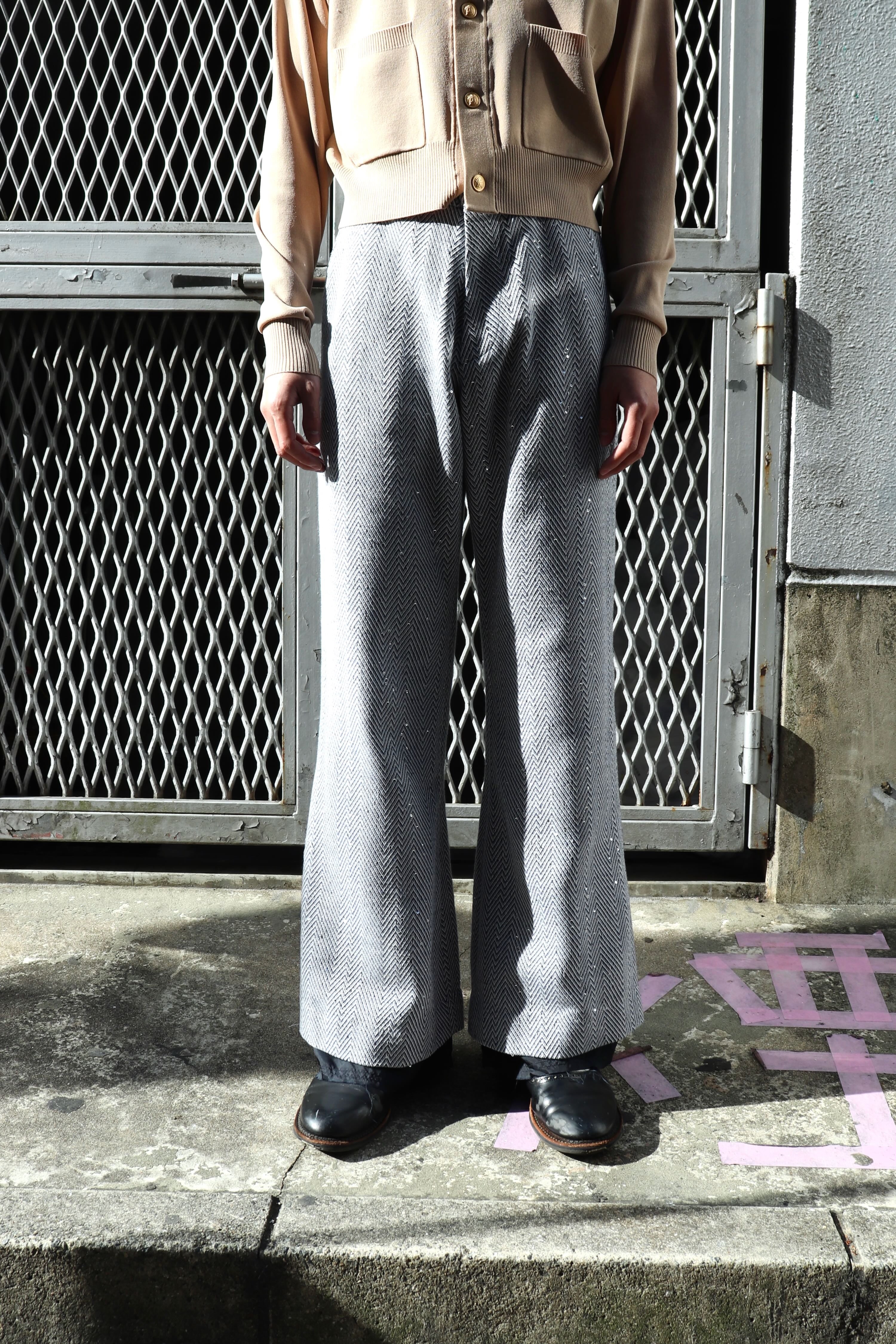 MASU(エムエーエスユー)のSPARKLING FLARE TROUSERS BLUEの通販