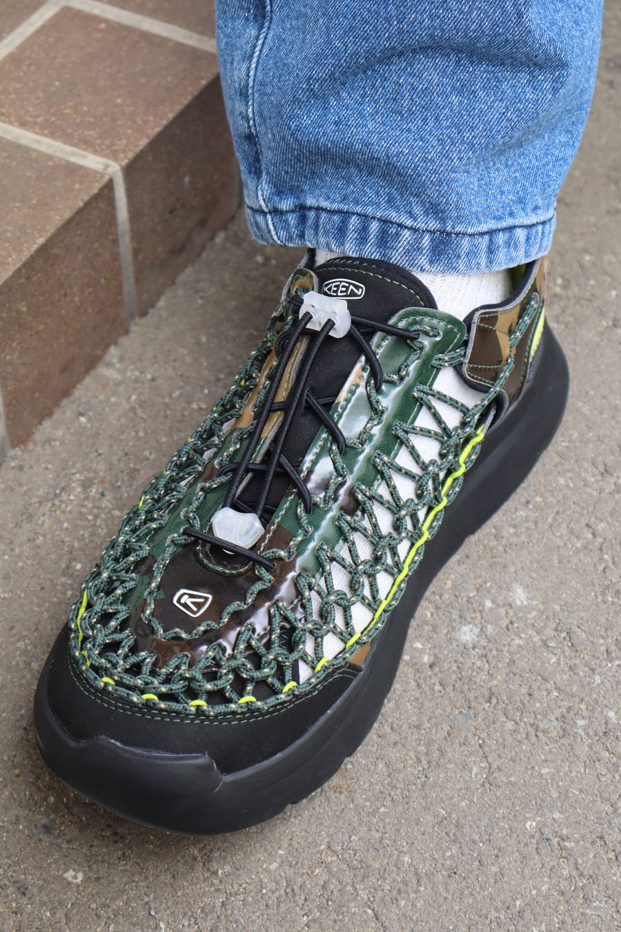 FAF × KEEN  UNEEK WK