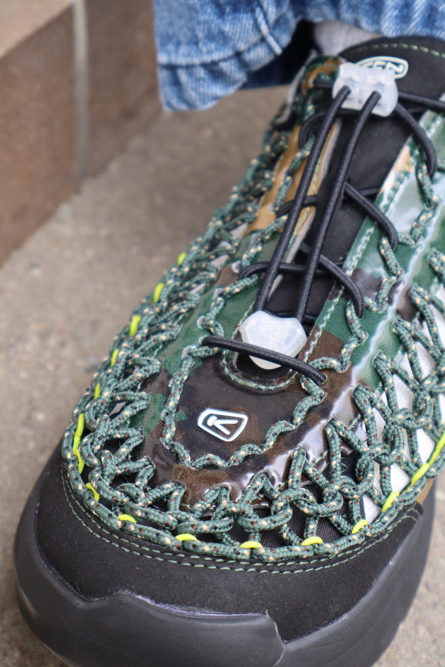 FAF × KEEN  UNEEK WK