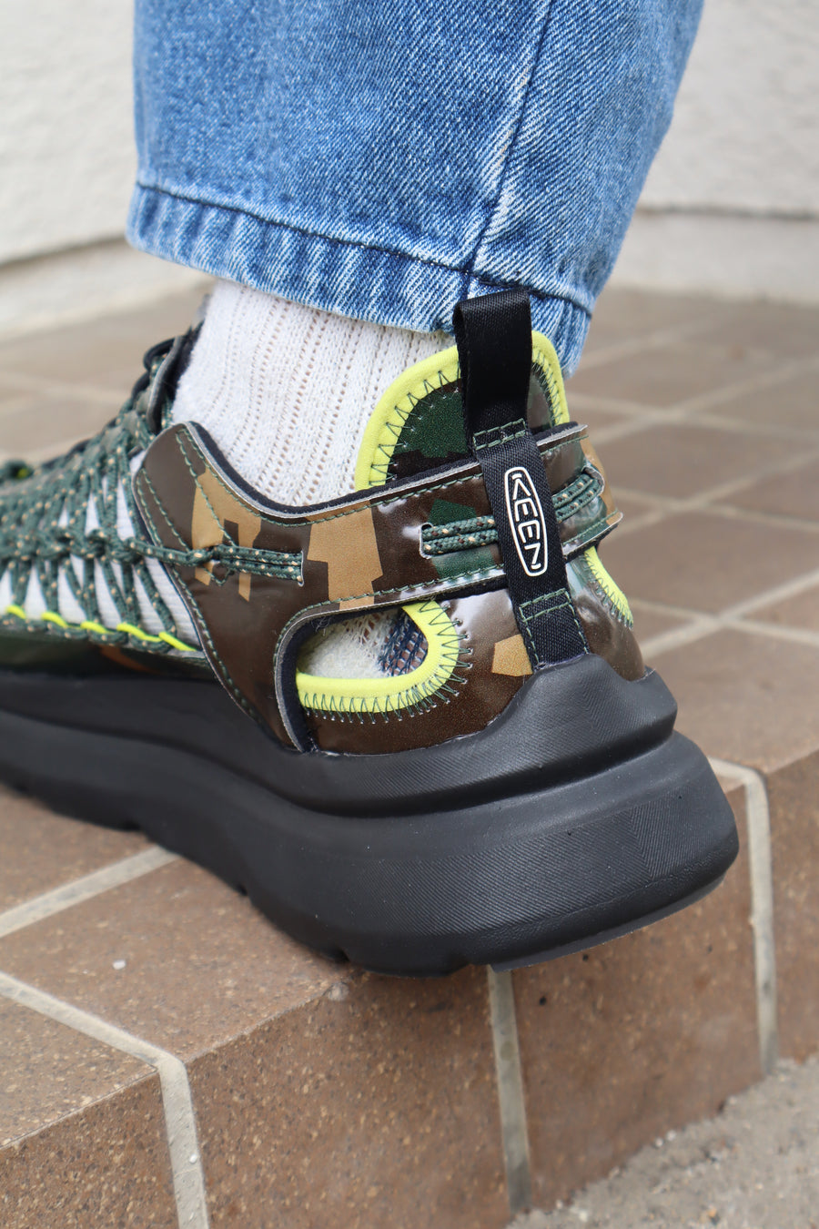 FAF × KEEN  UNEEK WK