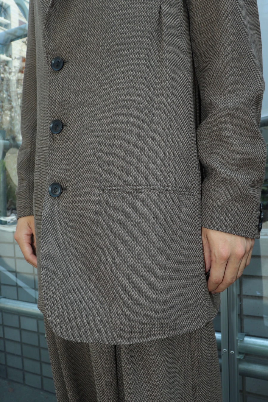 SOSHIOTSUKI  DRAPED DART WOOL SERGE BLAZER(BROWN)