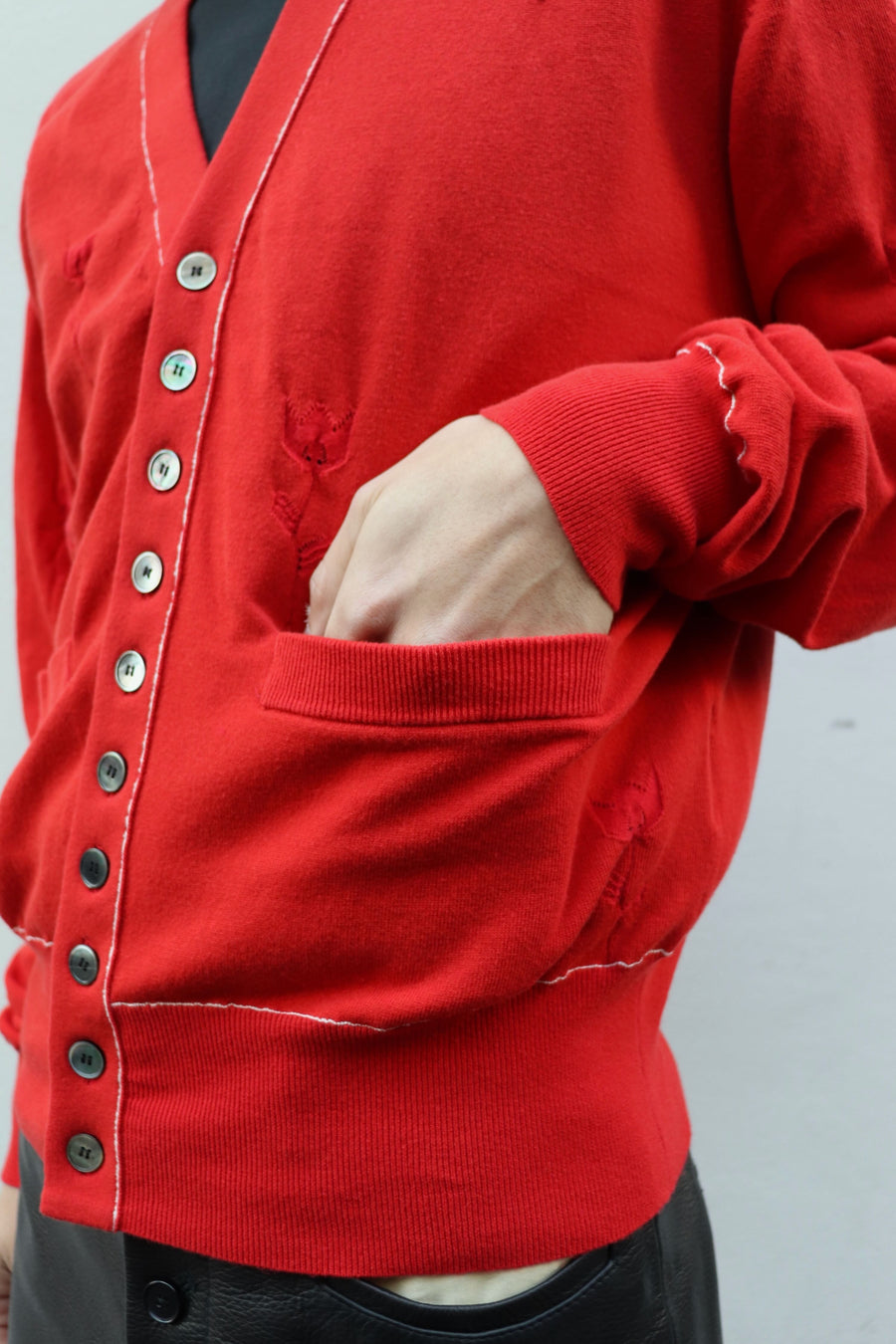 MASU(エムエーエスユー)のMB 10 BUTTONS CARDIGAN REDの通販｜PALETTE