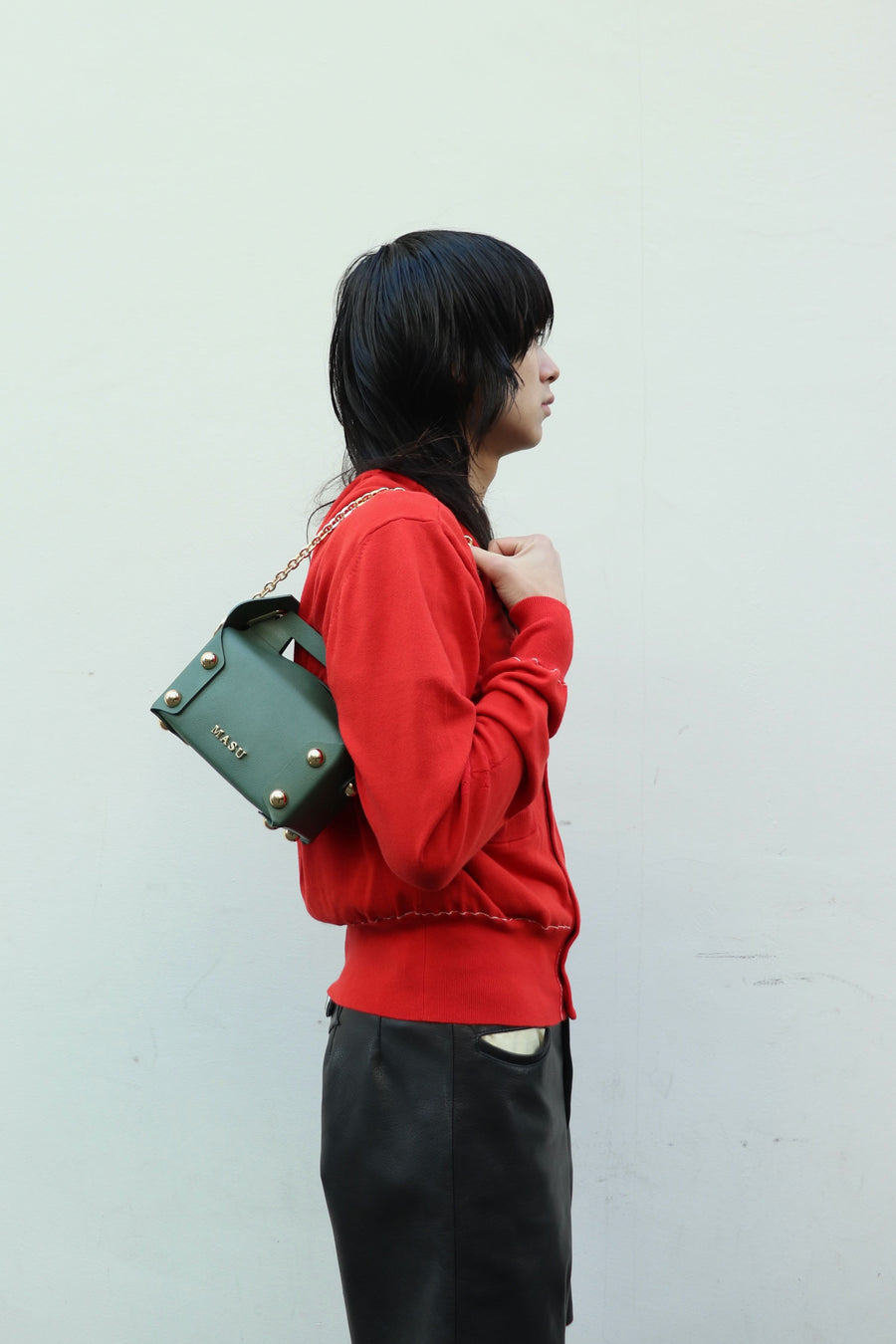 MASU(エムエーエスユー)のLEATHER CAKE BAG MOSS GREEN(バッグ)の通販