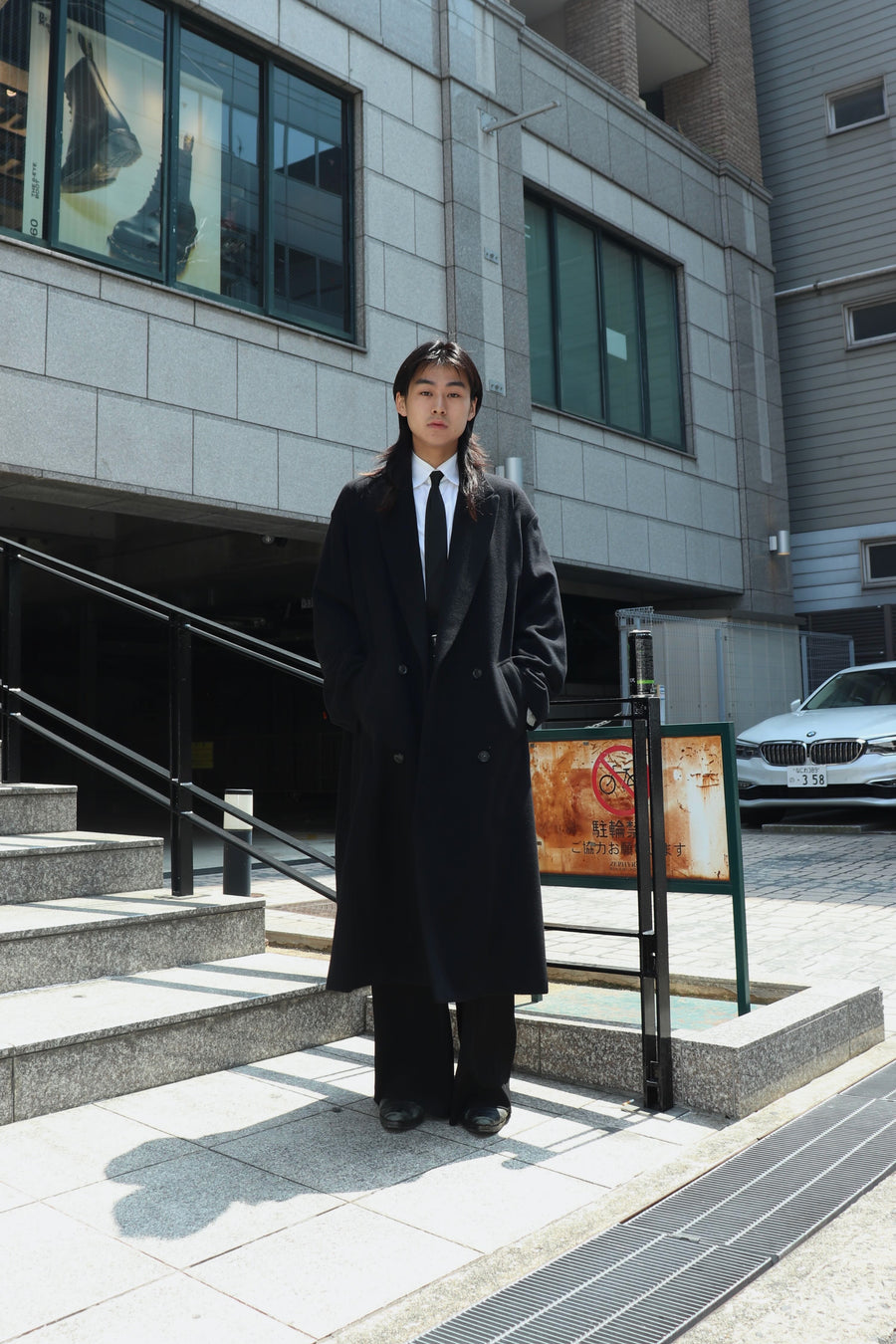SOSHIOTSUKI  DRAPED DART WOOL CASHMERE CHESTERFIELD COAT