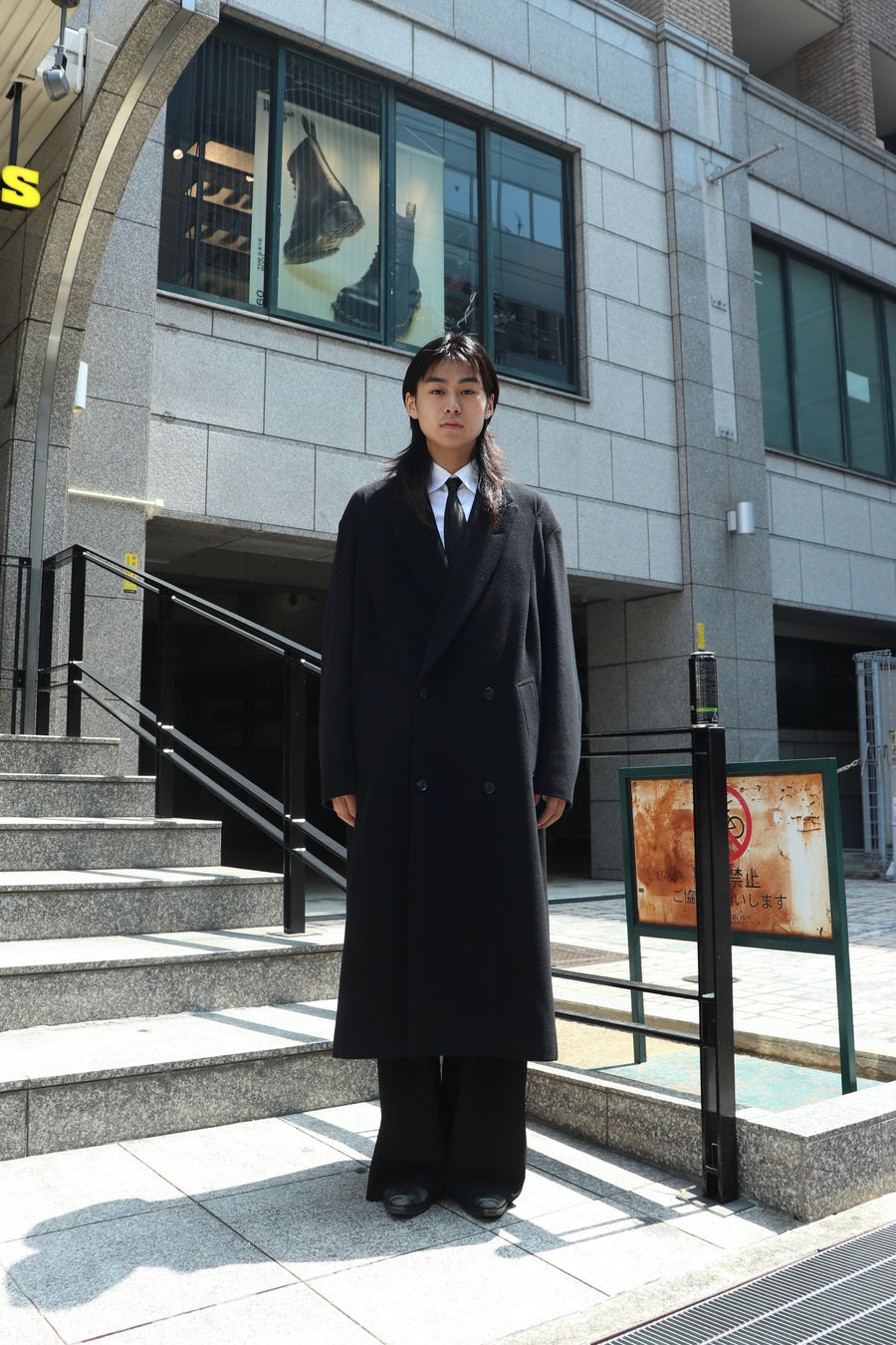 SOSHIOTSUKI  DRAPED DART WOOL CASHMERE CHESTERFIELD COAT