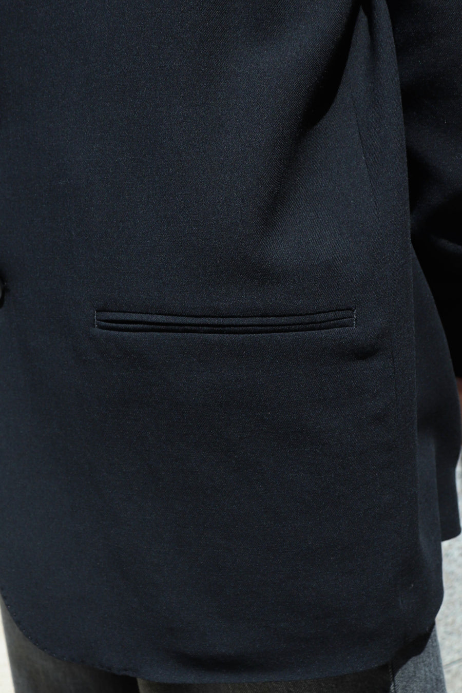 SOSHIOTSUKI  DRAPED DART WOOL SERGE BLAZER(BLACK)