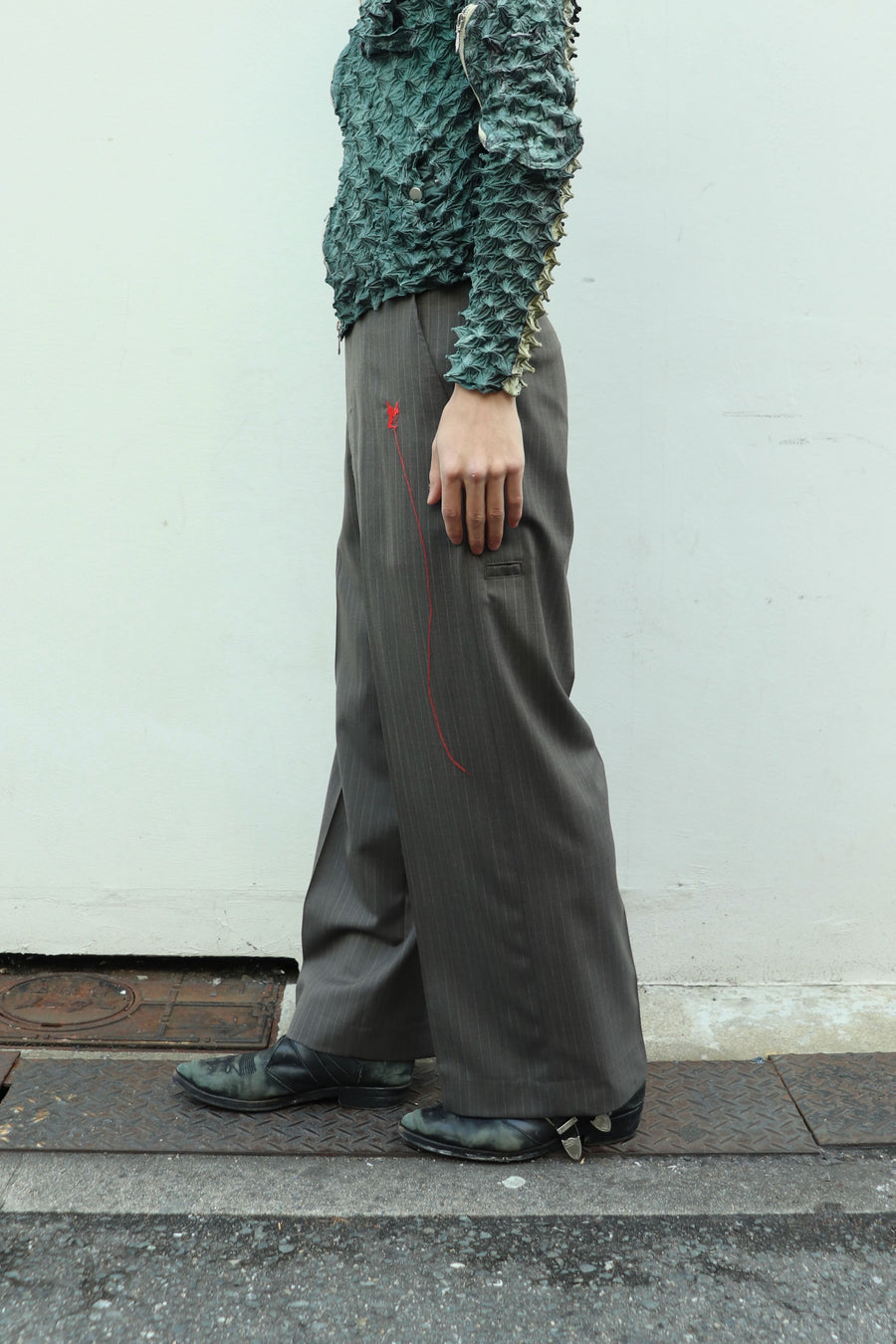 MASU(エムエーエスユー)のRED ANGEL WIDE TROUSERS STONE GRAYの通販