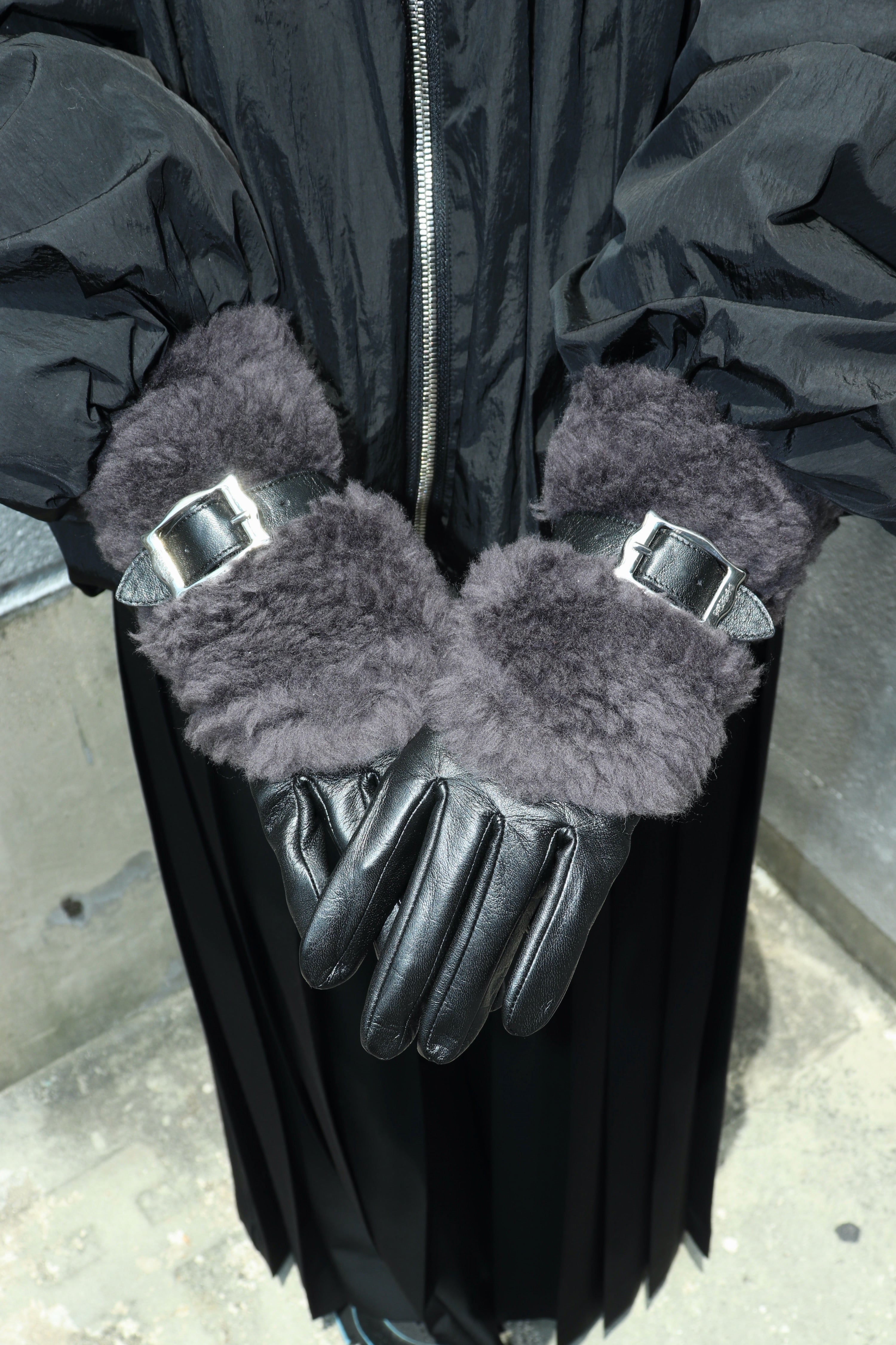FETICO グローブ FETICO(フェティコ)のWOOL BOA-TRIM LEATHER GLOVESの通販｜PALETTE