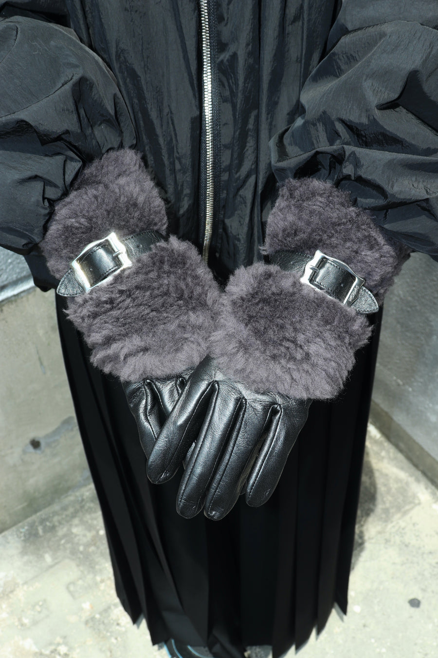 FETICO(フェティコ)のWOOL BOA-TRIM LEATHER GLOVESの通販｜PALETTE