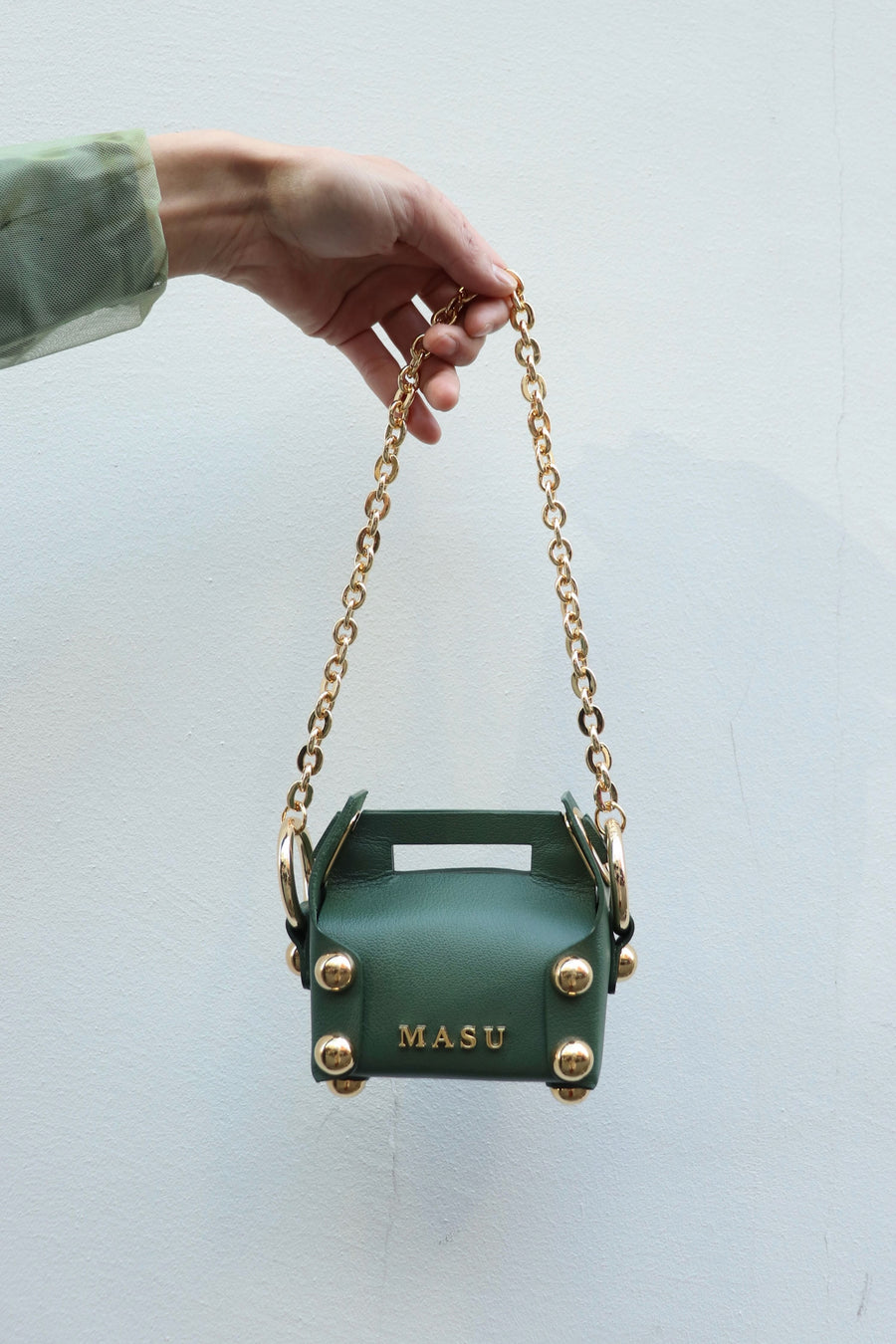 MASU(エムエーエスユー)のLEATHER CAKE BAG PETIT MOSS GREEN(バッグ