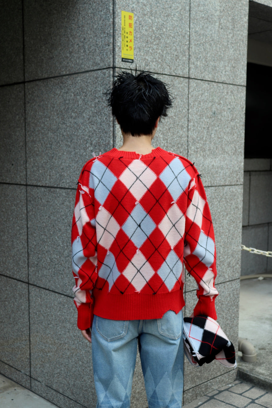 MASU(エムエーエスユー)のDIAMOND SCRAPED SWEATER REDの通販
