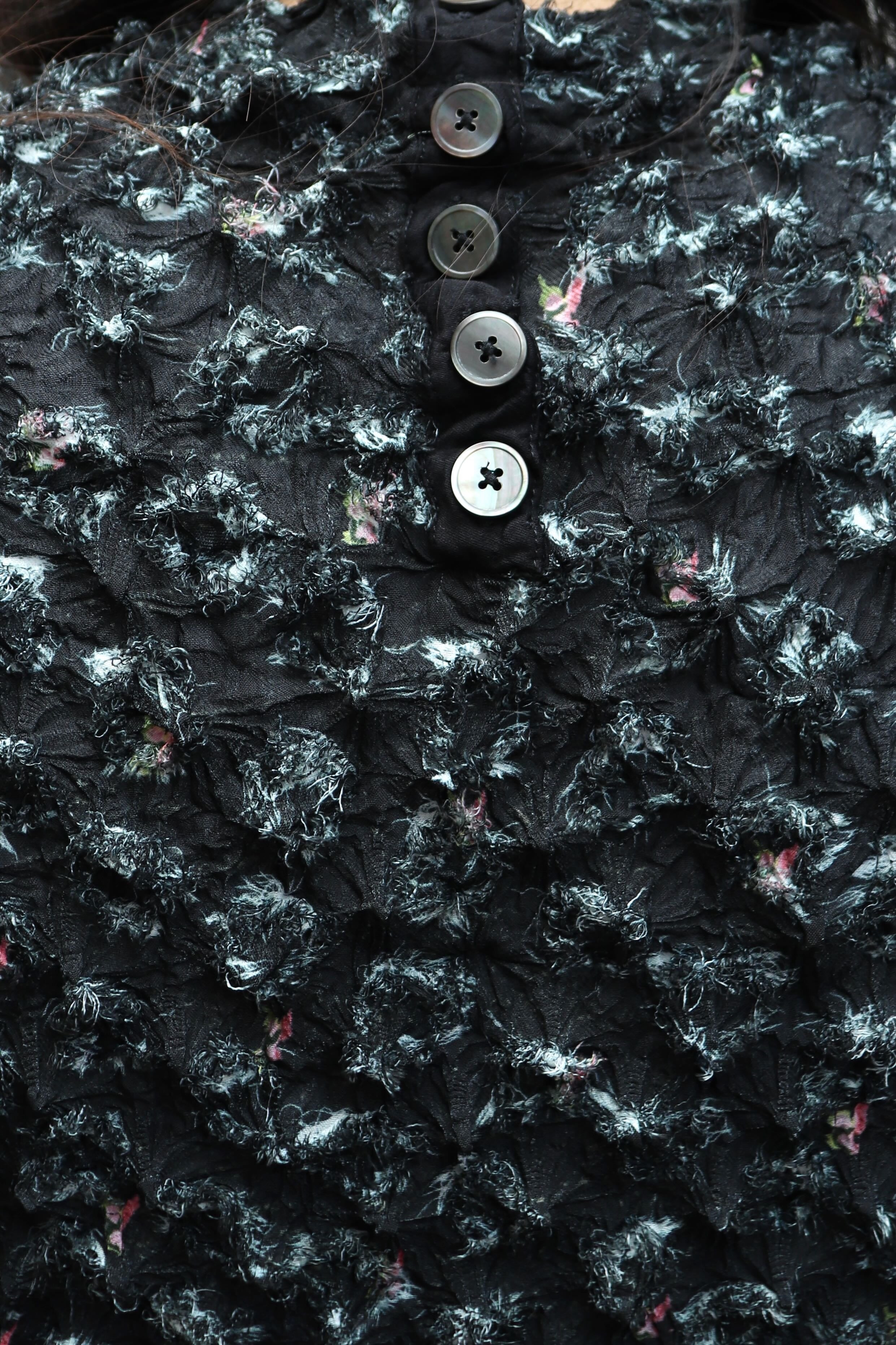 MASU(エムエーエスユー)のFLOWER ANGEL SPIKY TOPS BLACKの通販