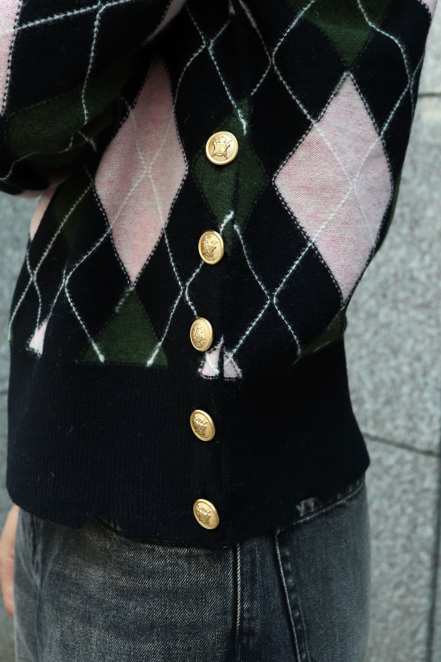 MASU(エムエーエスユー)のDIAMOND SCRAPED SWEATER PEACHの通販