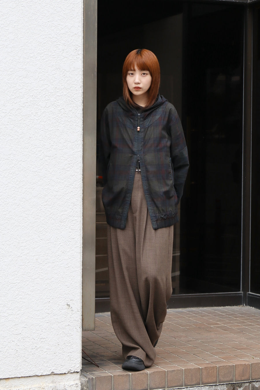 JIAN YE(ジェンイェ)の鬼 HOODIE BLACK × RED(フーディー)の通販