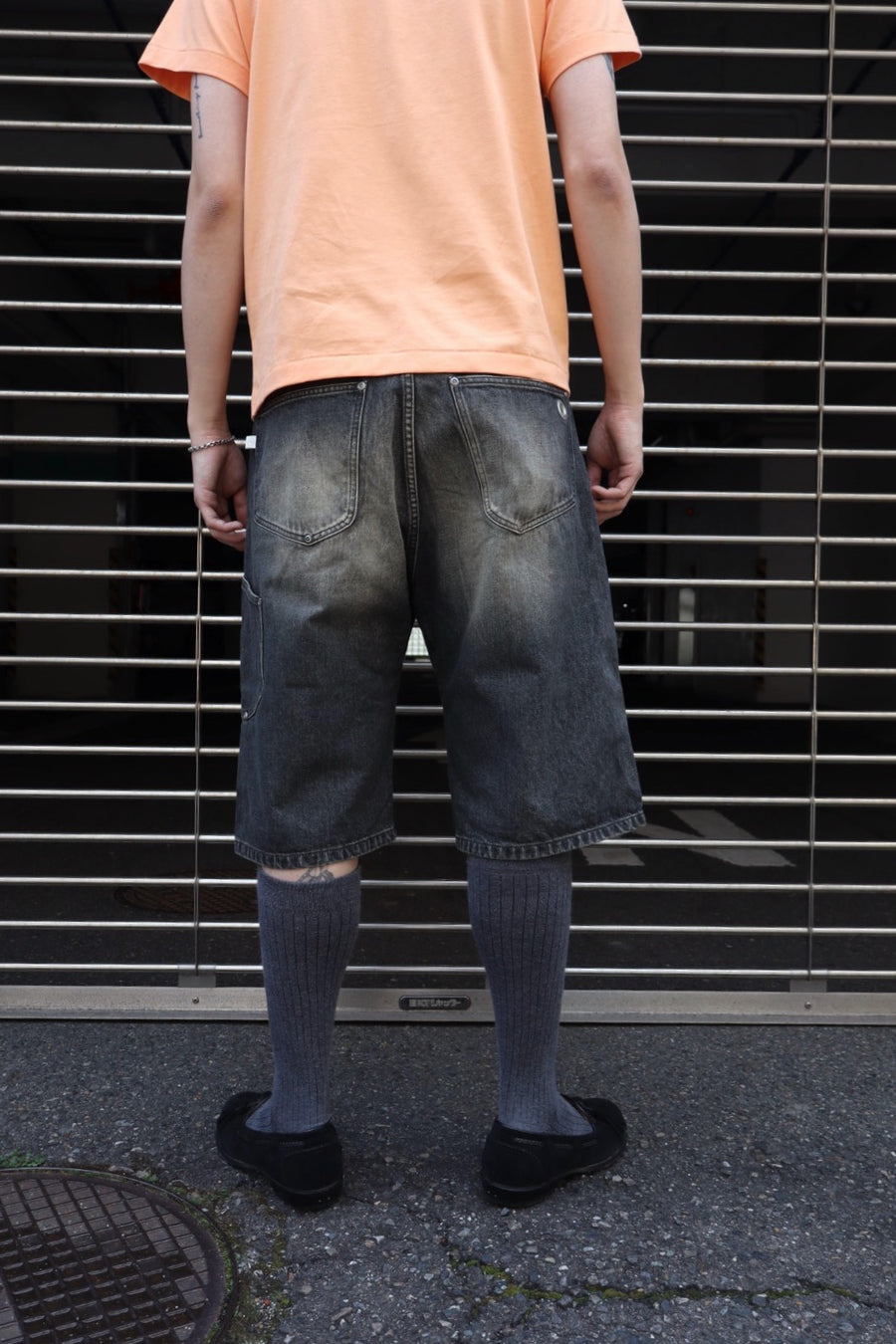 FAF(エフエーエフ)のNEWCOMMUNE Baggy Denim Shorts BLACKの通販