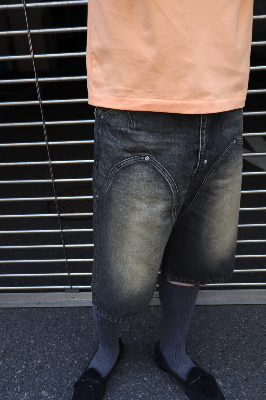 FAF(エフエーエフ)のNEWCOMMUNE Baggy Denim Shorts BLACKの通販