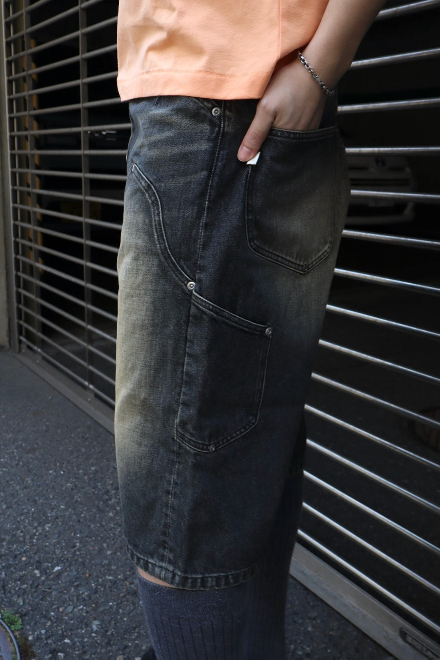FAF(エフエーエフ)のNEWCOMMUNE Baggy Denim Shorts BLACKの通販