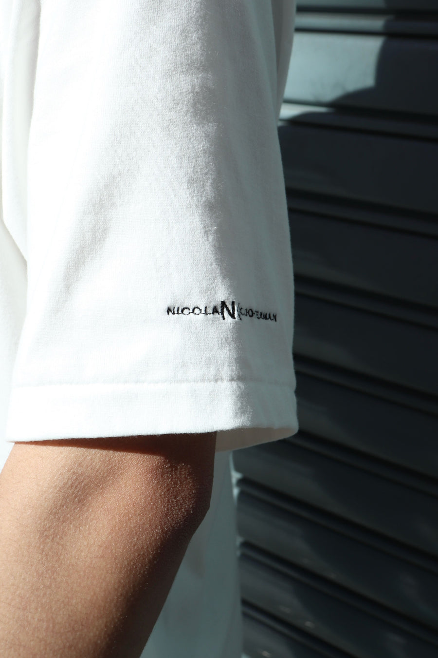 JOHN MASON SMITH × NICOLA KLOOSTERMAN  FRILLS  S/S T-SHIRT