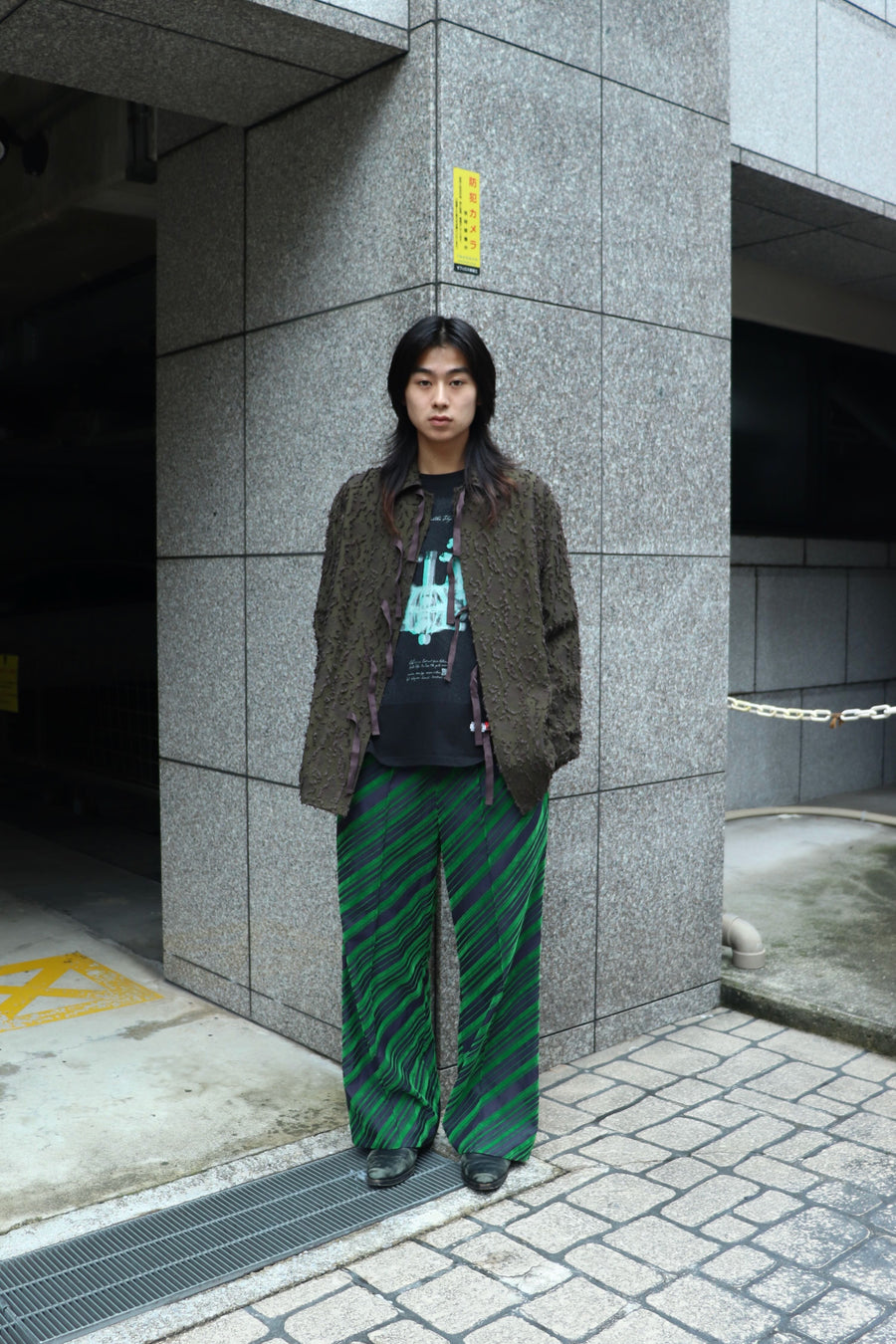 LEH  2025aw Contemporary Big Size Slit T-SH(BLACK)