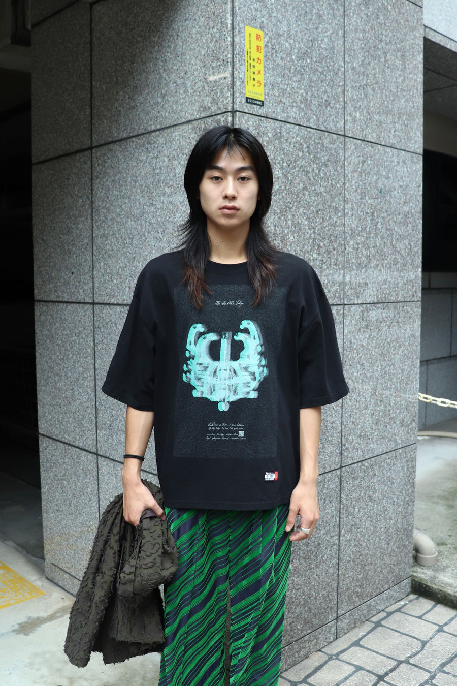 LEH  2025aw Contemporary Big Size Slit T-SH(BLACK)