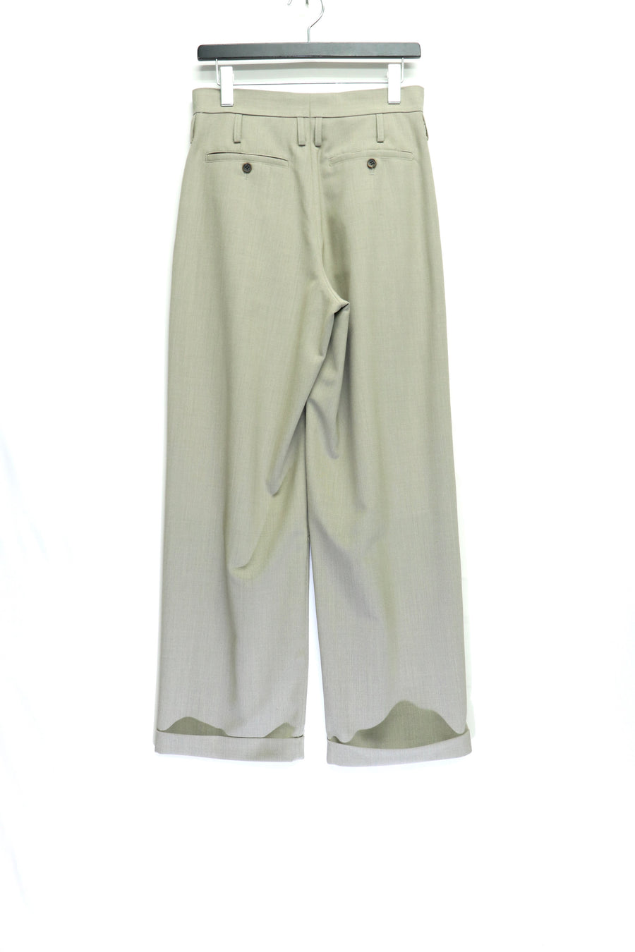 SOSHIOTSUKI(ソウシオオツキ)のDOUBLE INVERTED TUCK TROUSERS BEIGEの