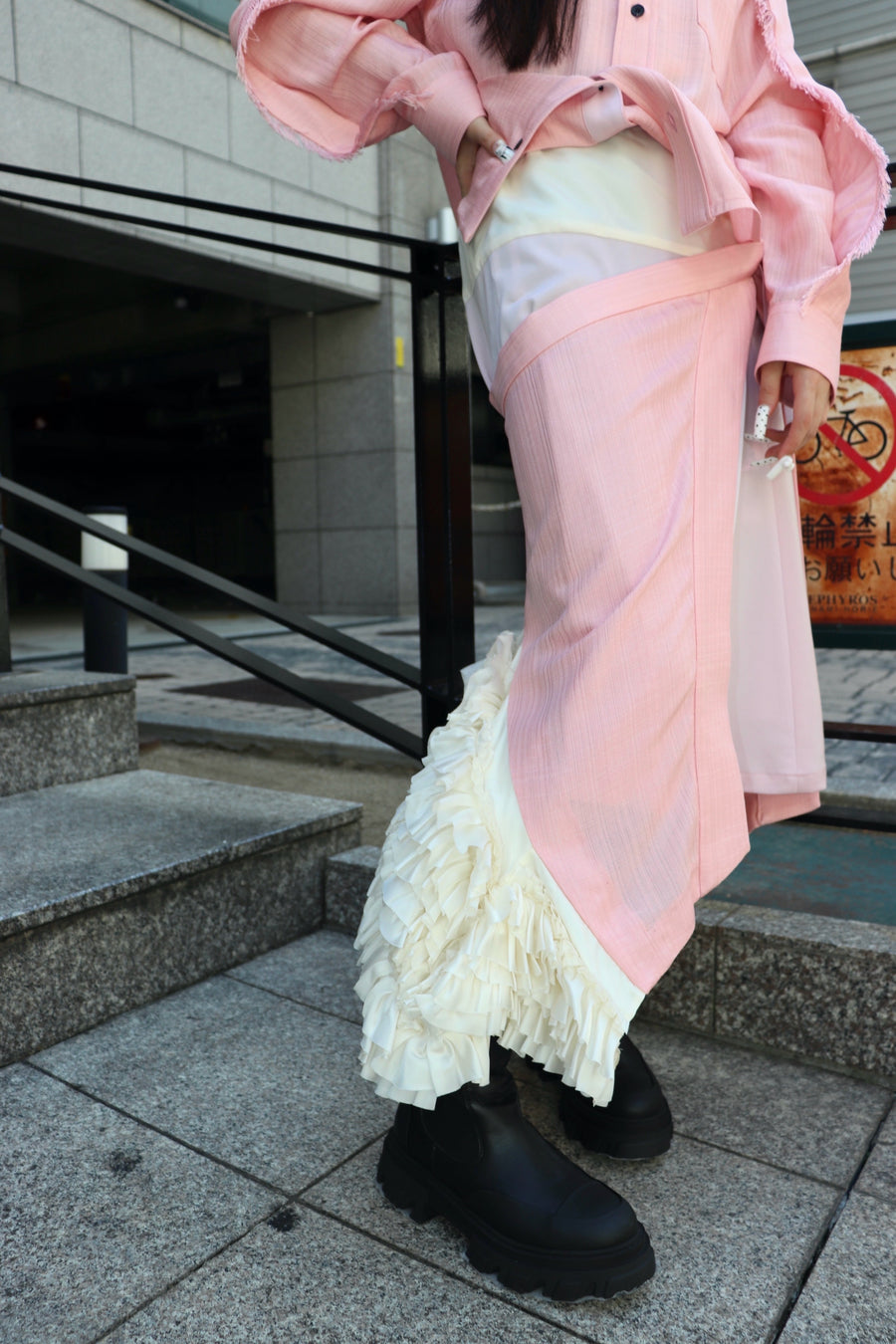 TOGA  Rayon plain weave frill skirt