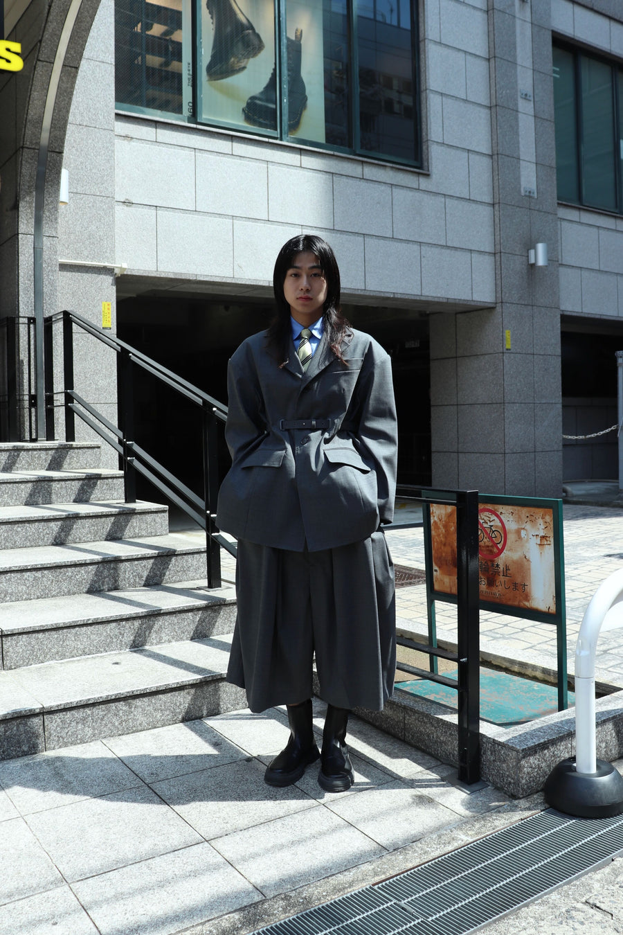 TOGA  Wool tropical half pants