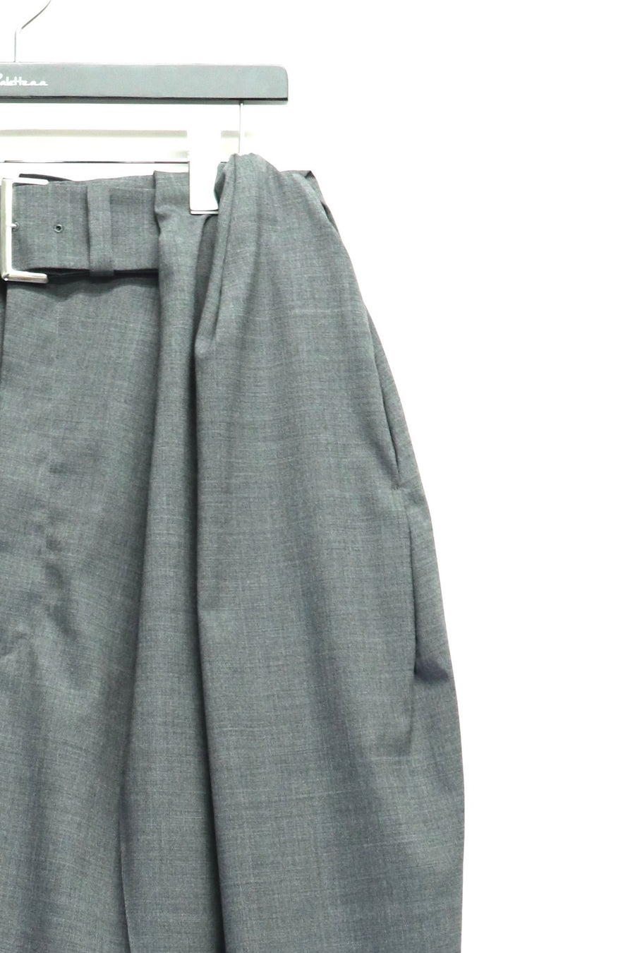 TOGA  Wool tropical half pants